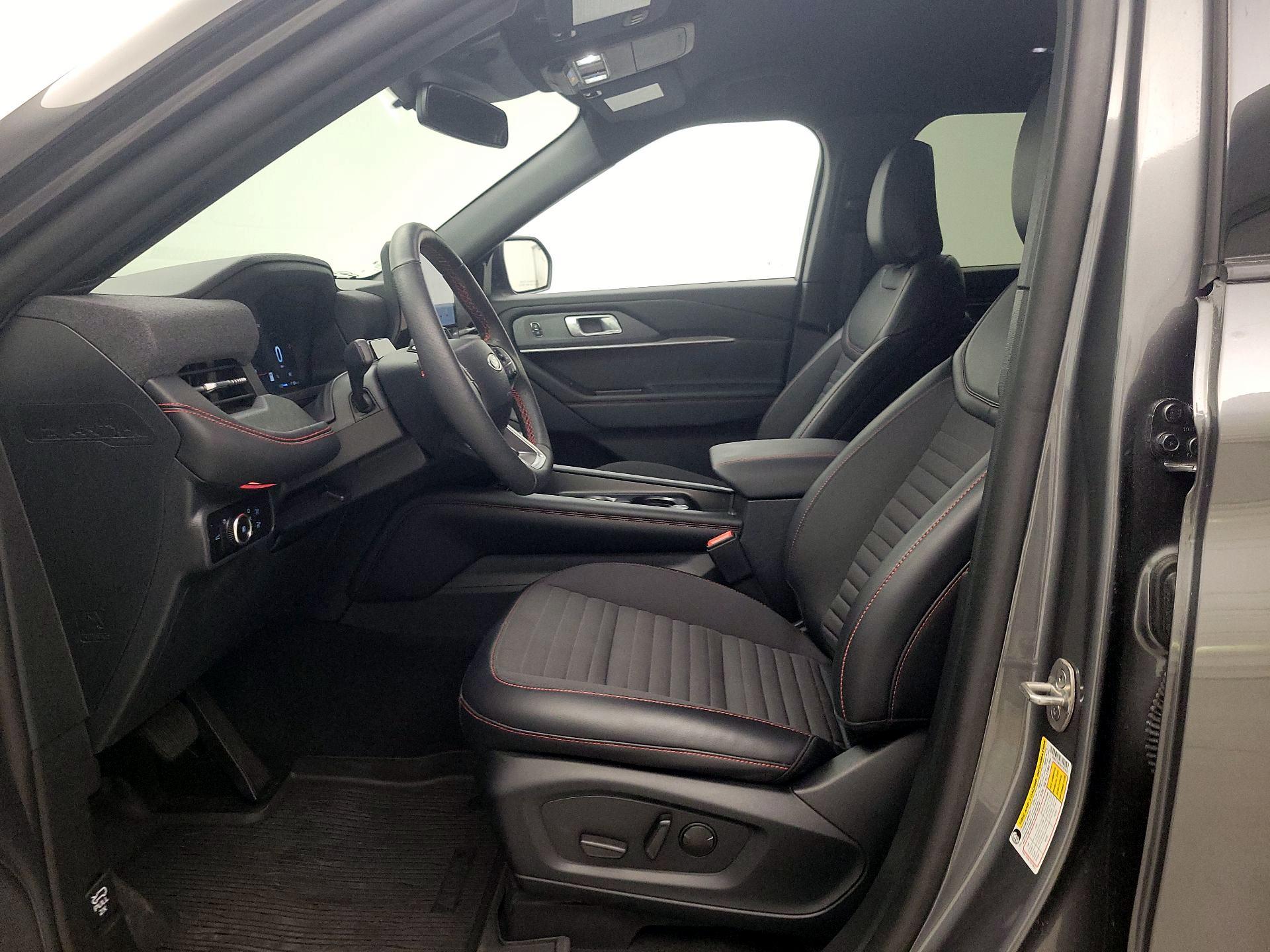 Thumbnail: 2025 Ford Explorer - 11