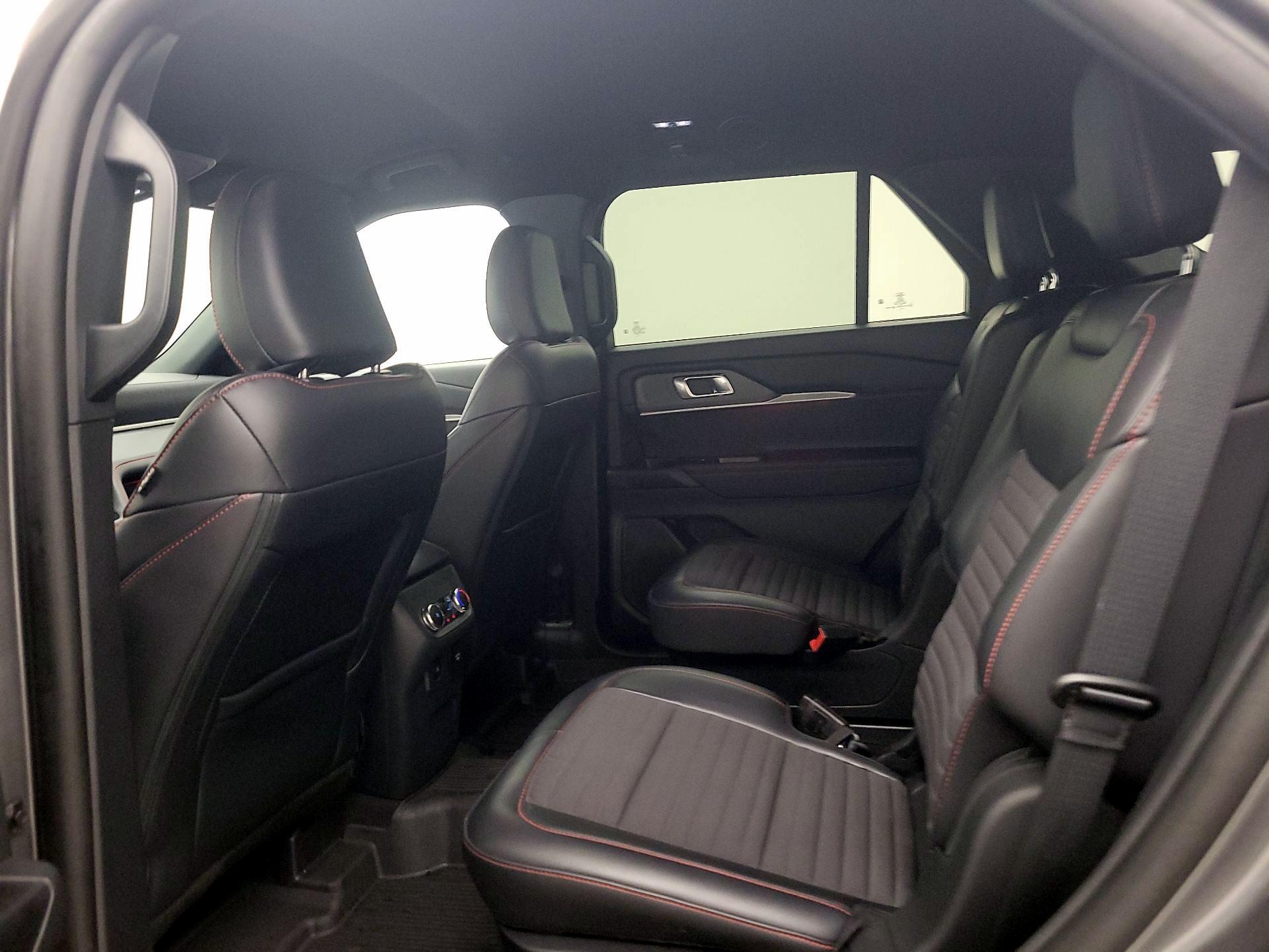 Thumbnail: 2025 Ford Explorer - 20