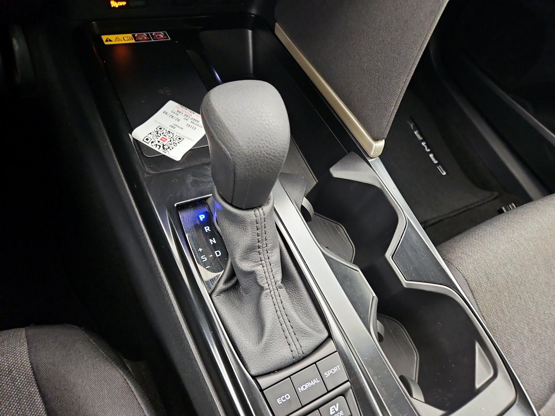 Thumbnail: 2025 Toyota Camry - 17