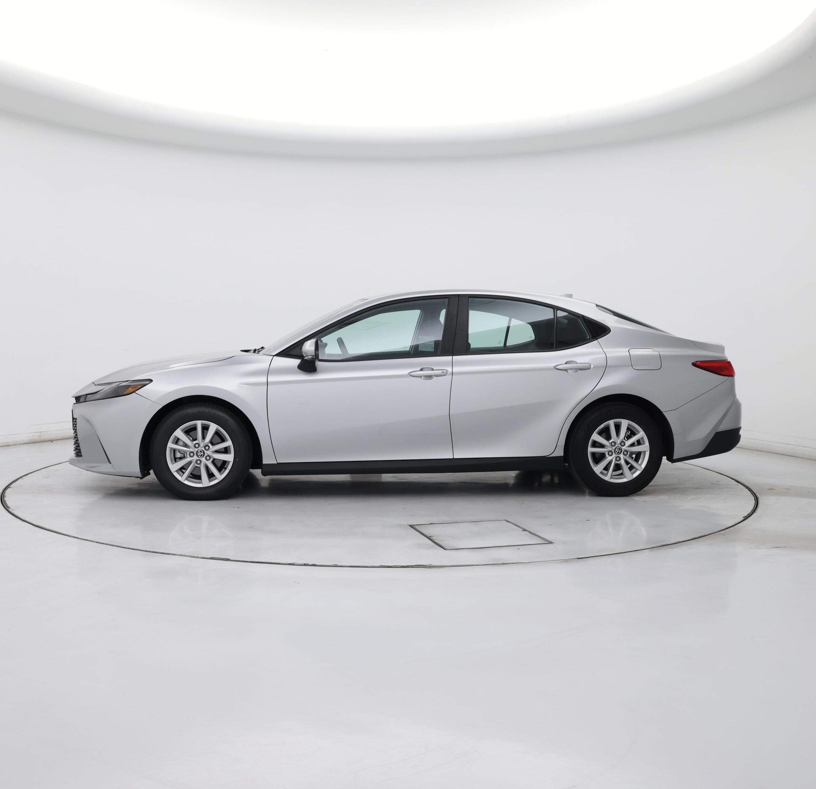 Thumbnail: 2025 Toyota Camry - 3