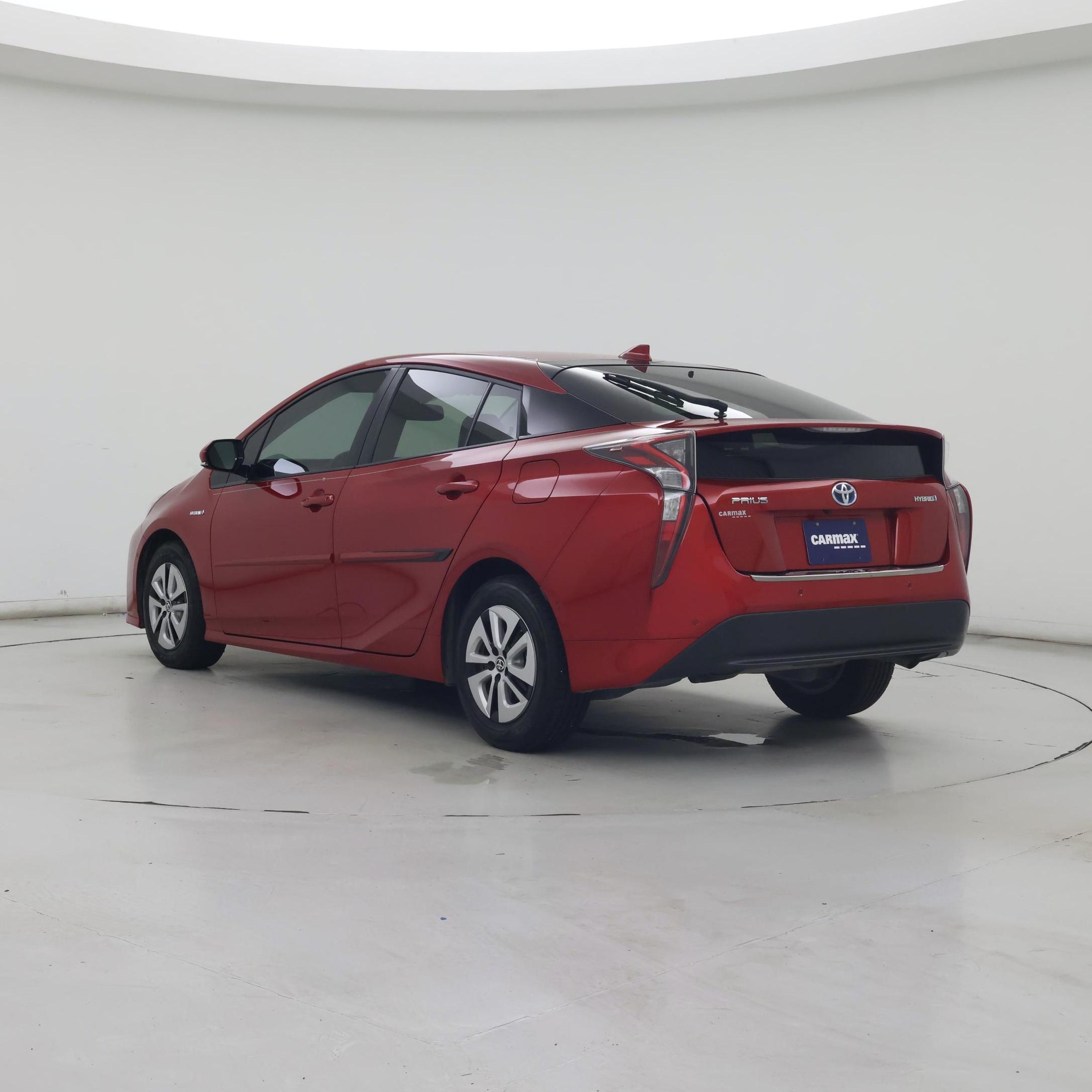 Thumbnail: 2018 Toyota Prius - 2