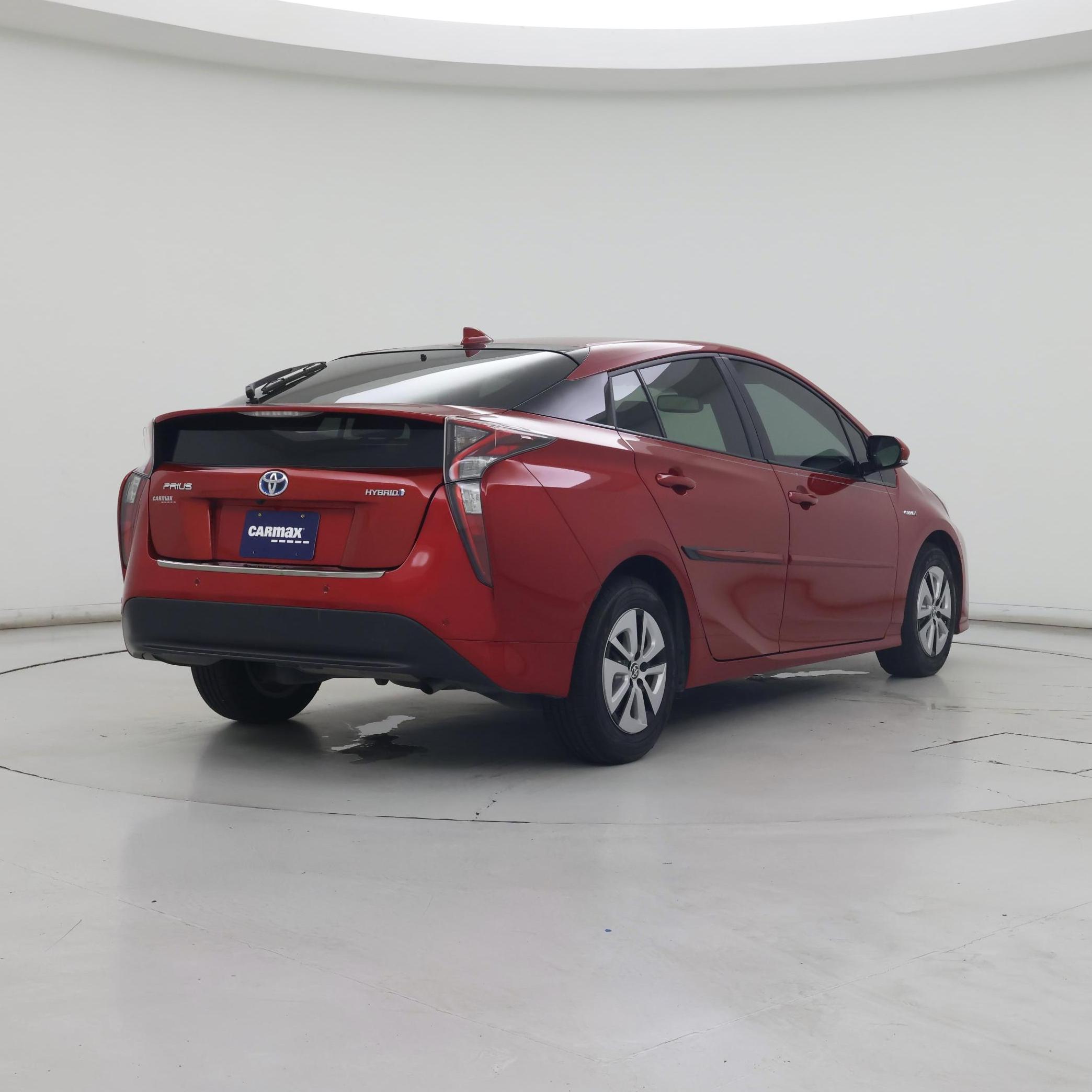 Thumbnail: 2018 Toyota Prius - 8