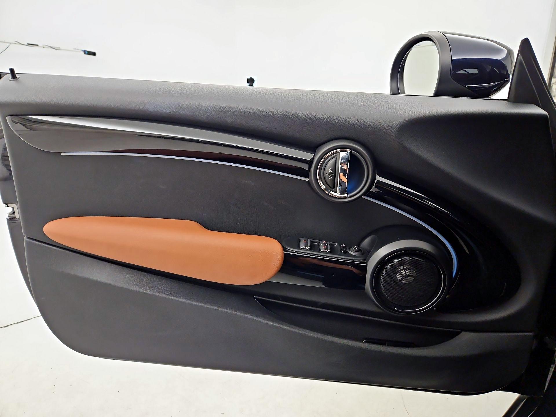 Thumbnail: 2023 MINI Cooper - 12