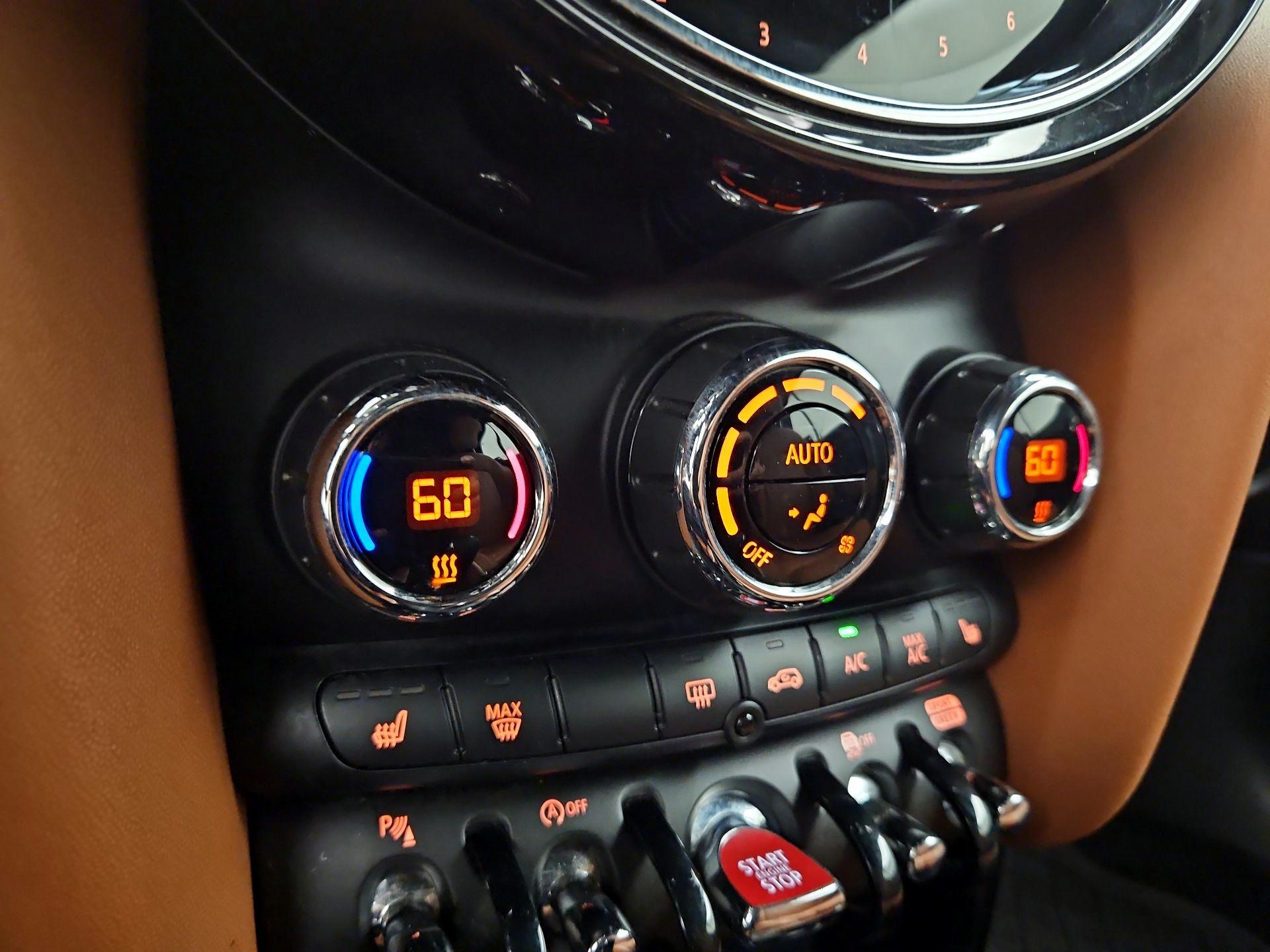 Thumbnail: 2023 MINI Cooper - 17