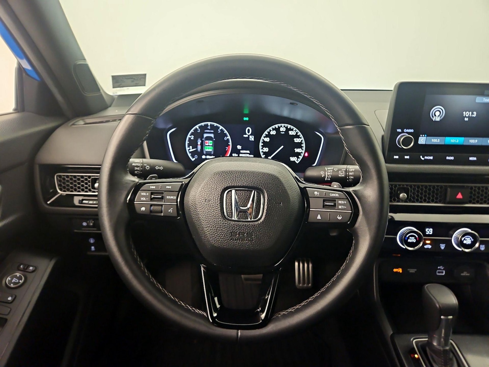 2024 Honda Civic Hatchback Sport - Photo 11