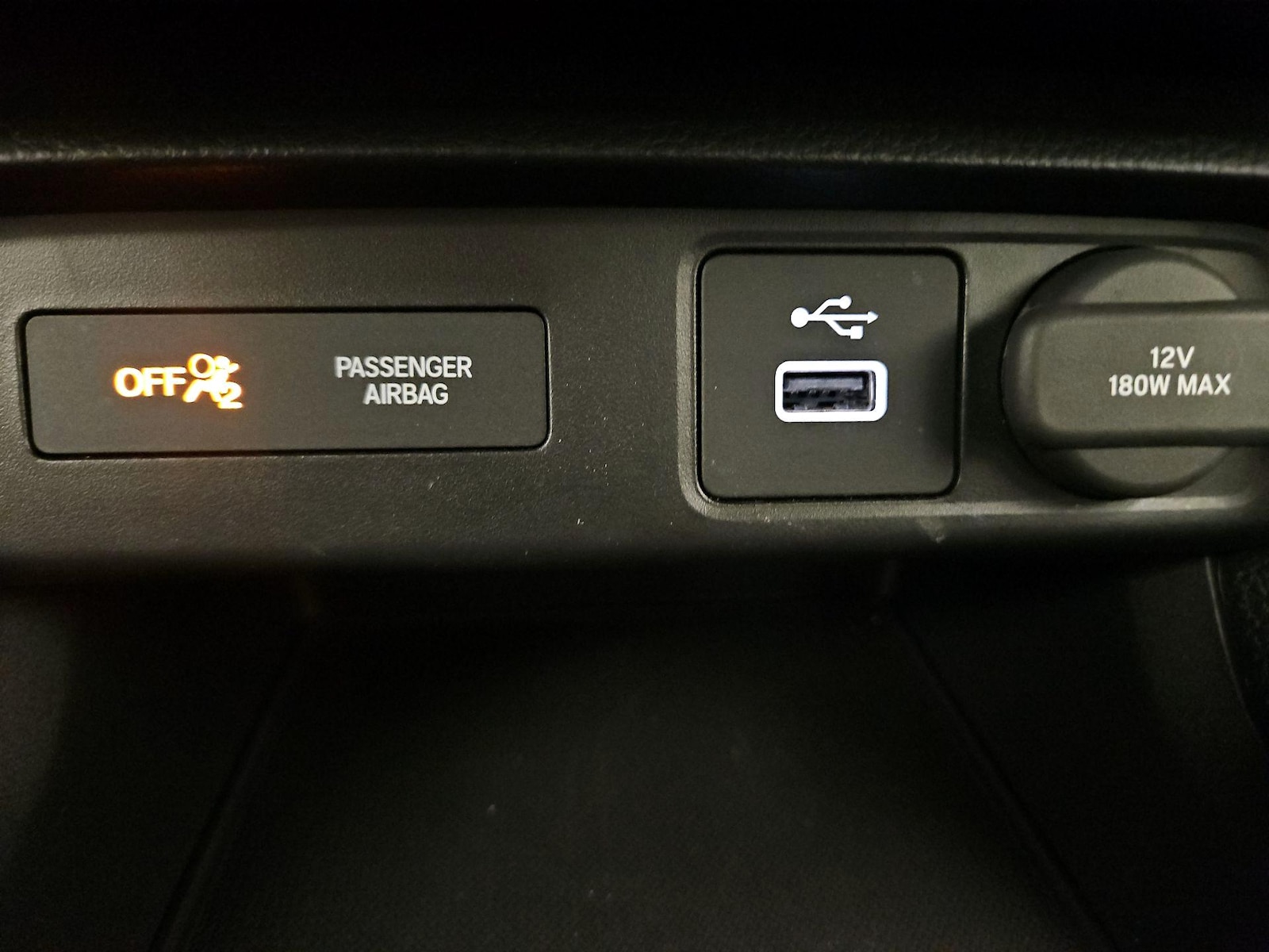 2024 Honda Civic Hatchback Sport - Photo 19