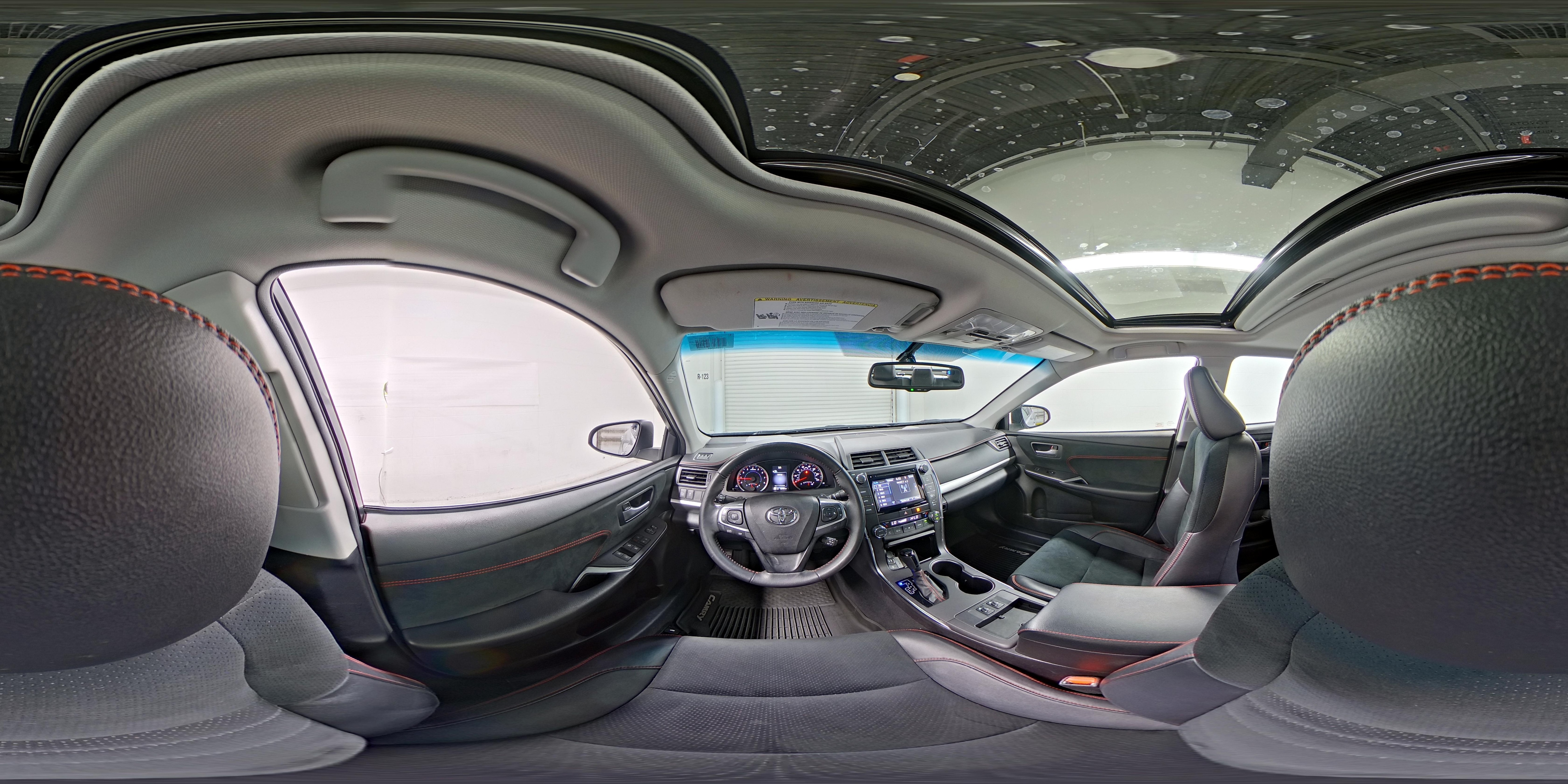 2016 Toyota Camry XSE - Photo 27