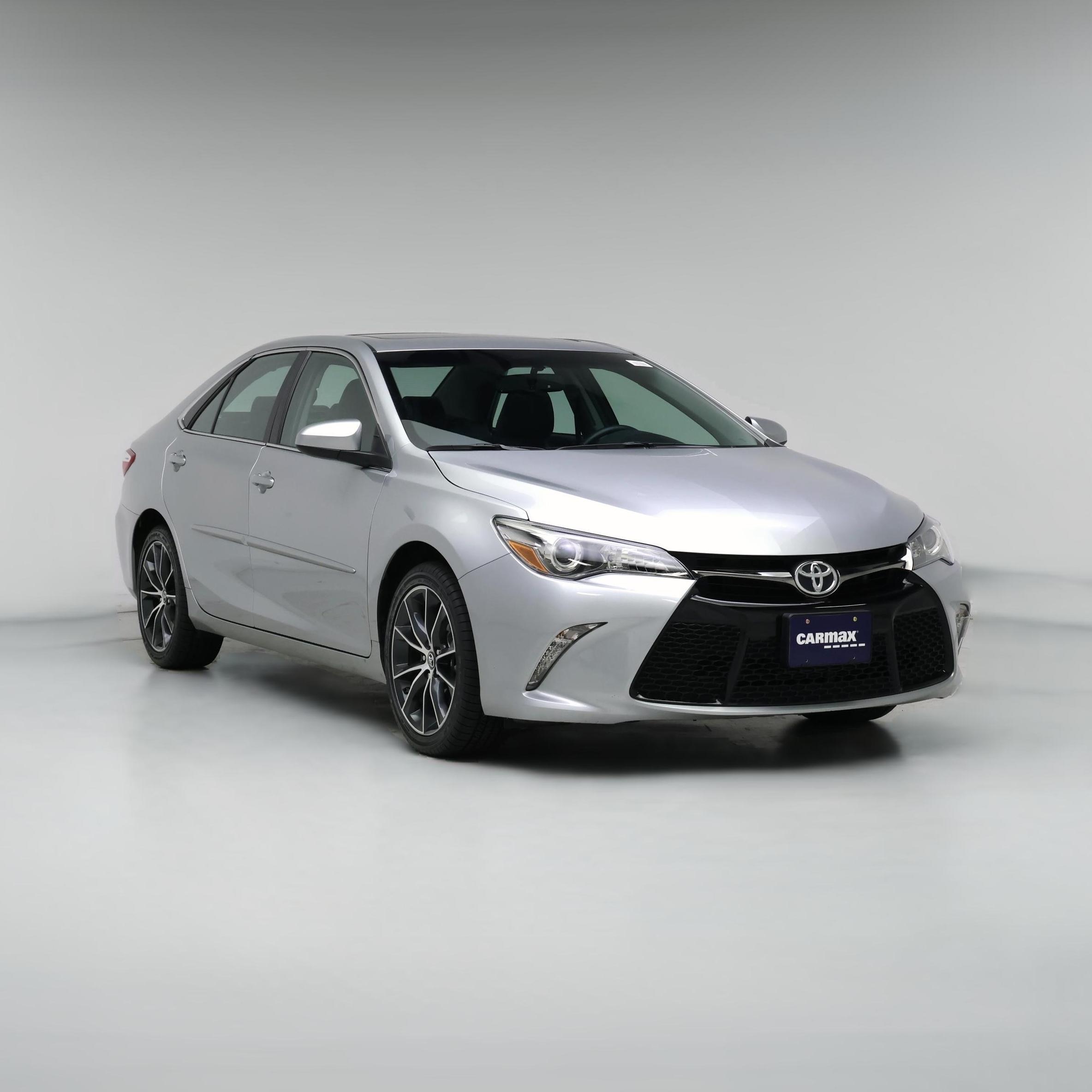 Thumbnail: 2016 Toyota Camry - 1