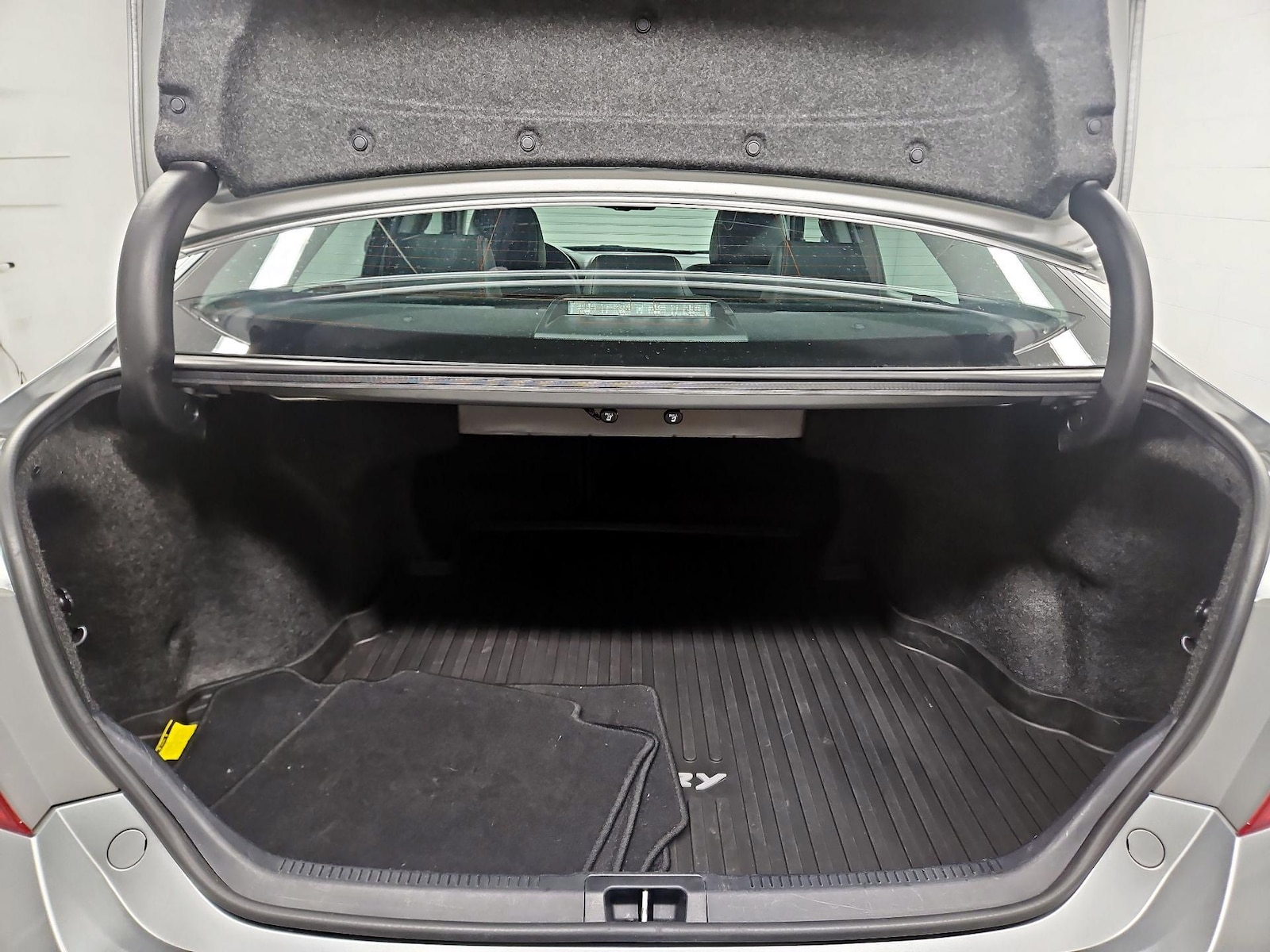 2016 Toyota Camry XSE - Photo 22