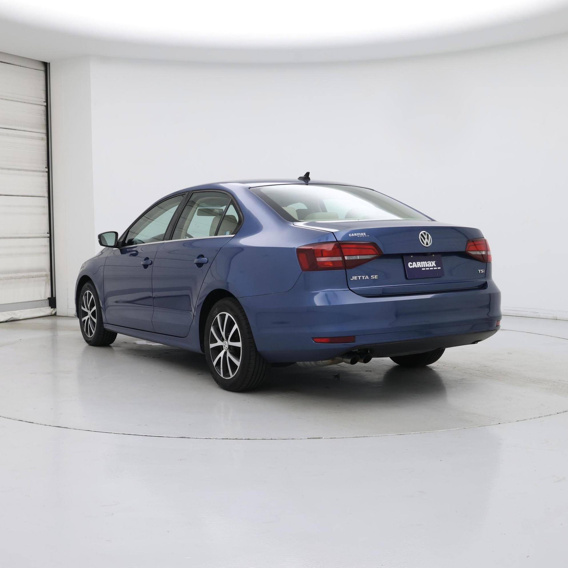 Thumbnail: 2018 Volkswagen Jetta - 2
