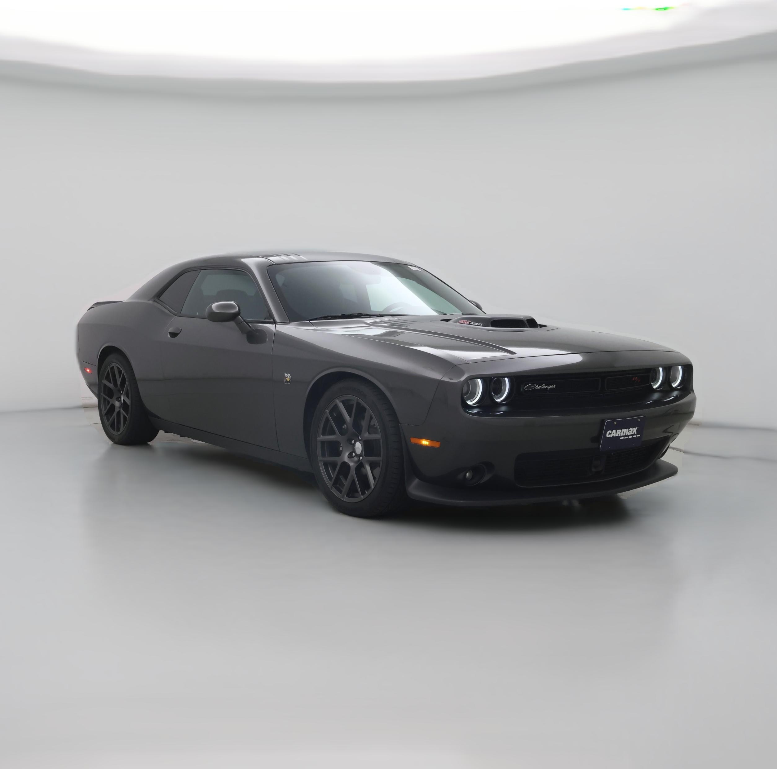 Thumbnail: 2016 Dodge Challenger - 1