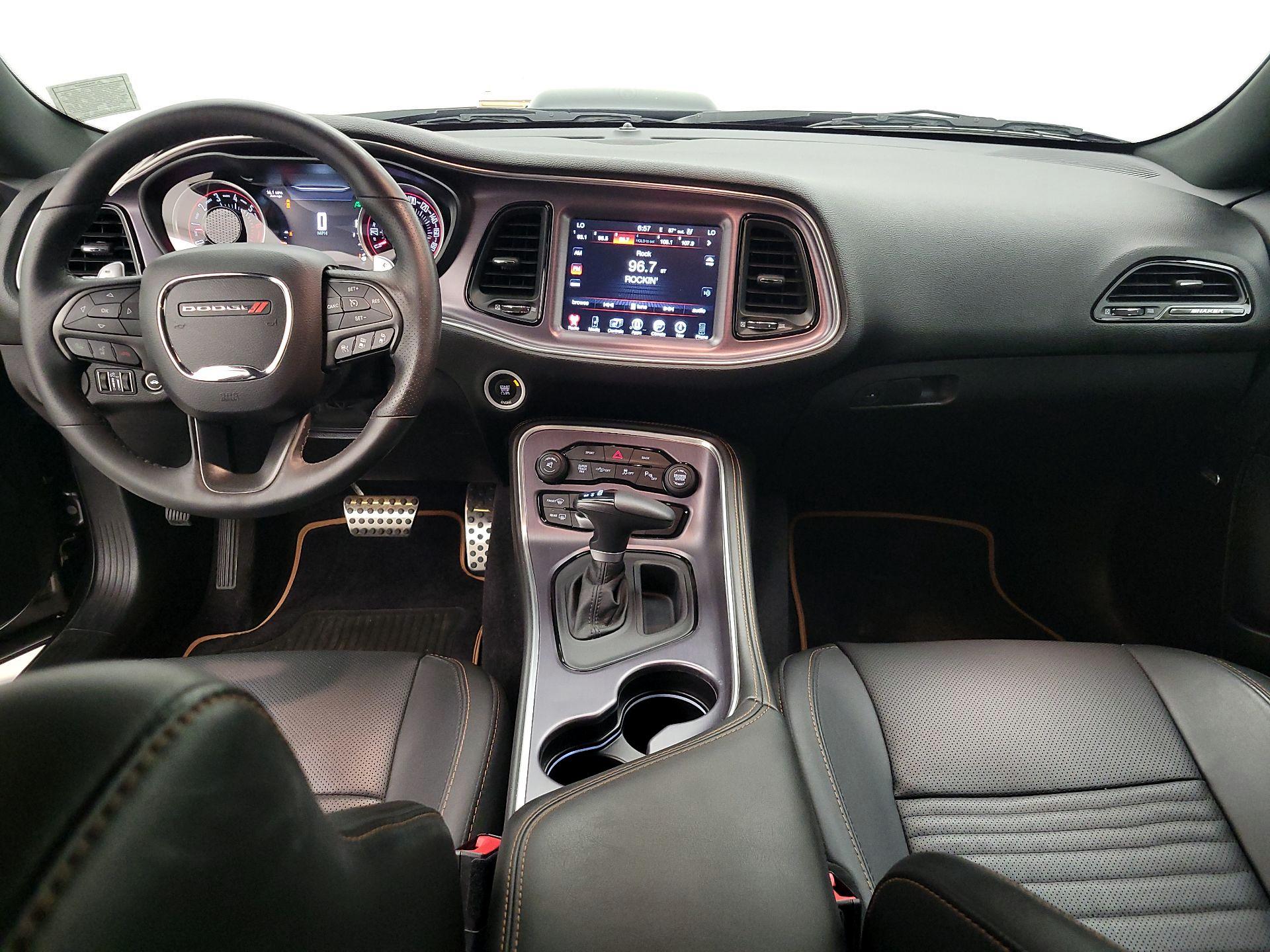 Thumbnail: 2016 Dodge Challenger - 9