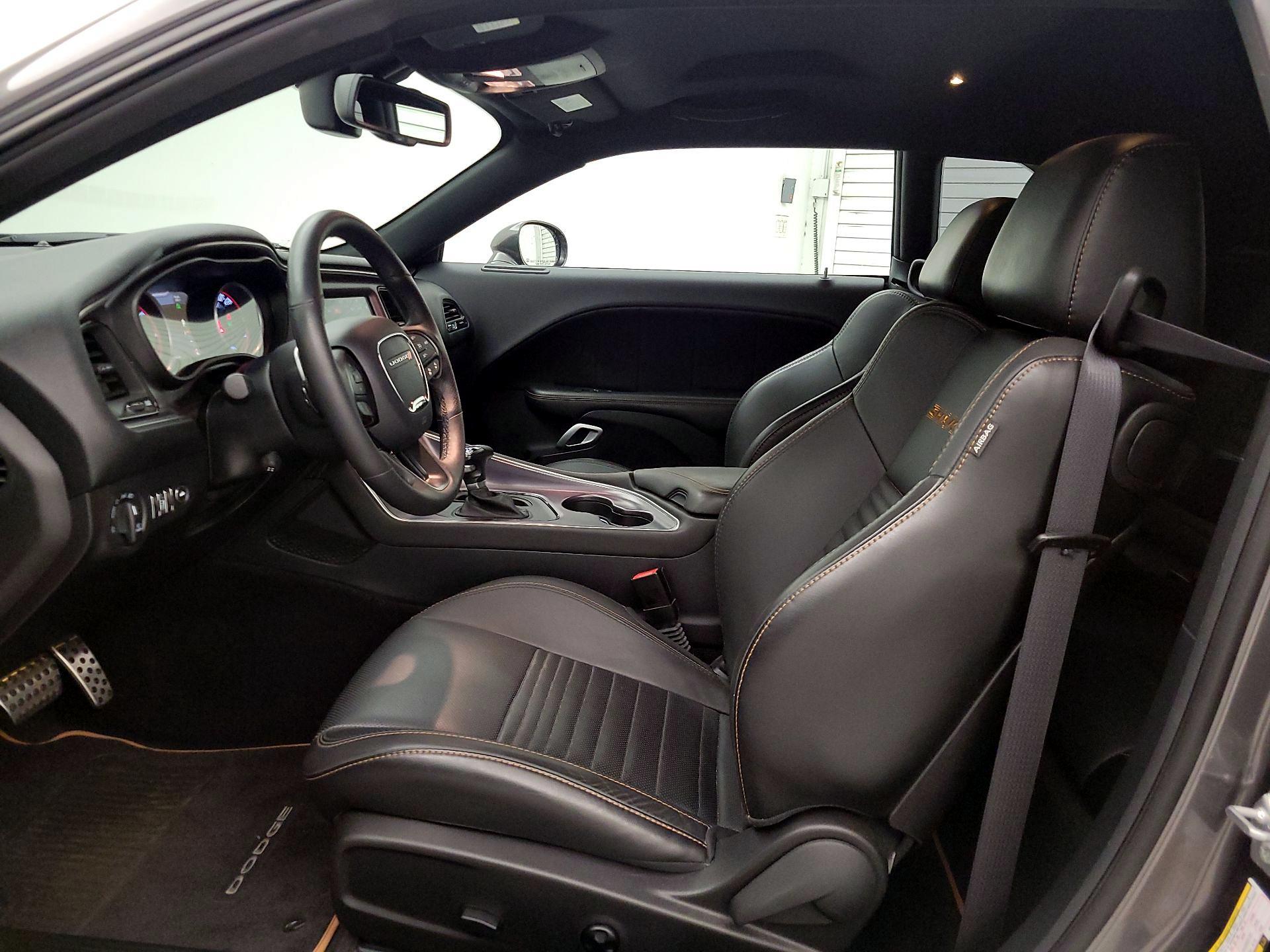 Thumbnail: 2016 Dodge Challenger - 11