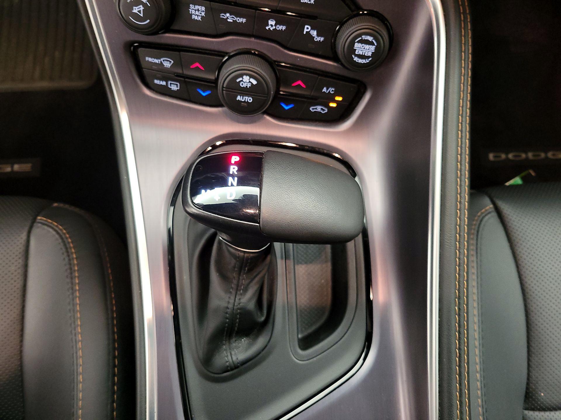Thumbnail: 2016 Dodge Challenger - 17