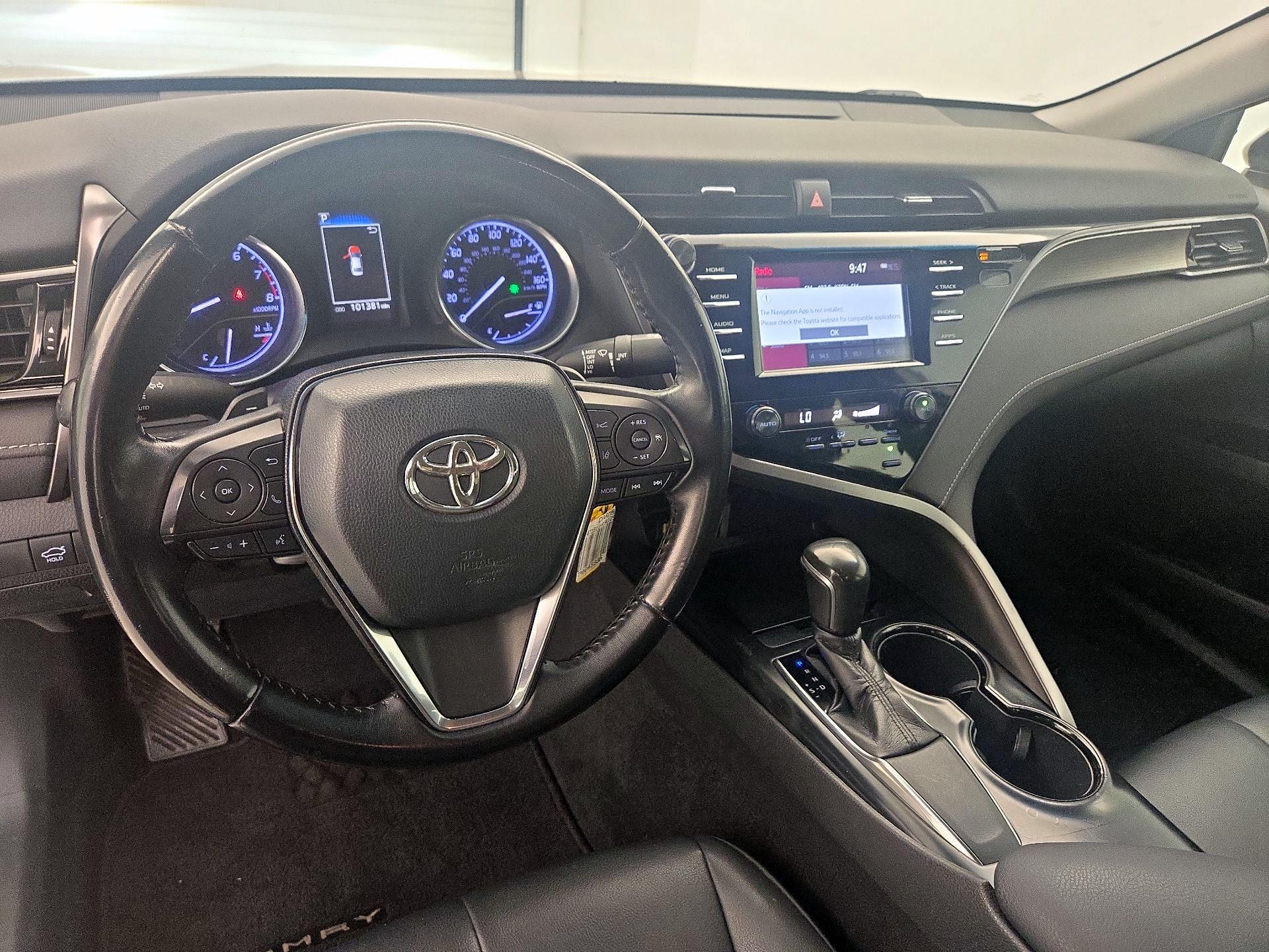 Thumbnail: 2019 Toyota Camry - 9