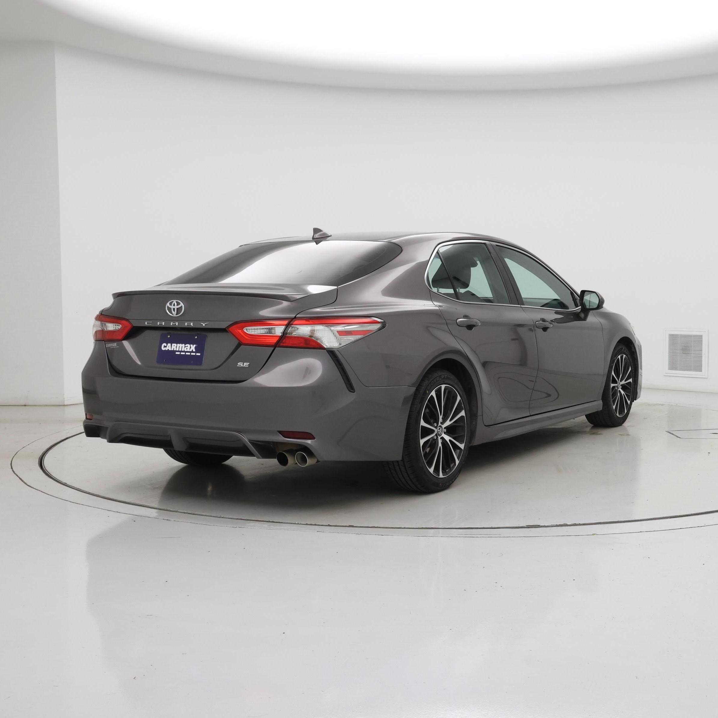 Thumbnail: 2019 Toyota Camry - 8