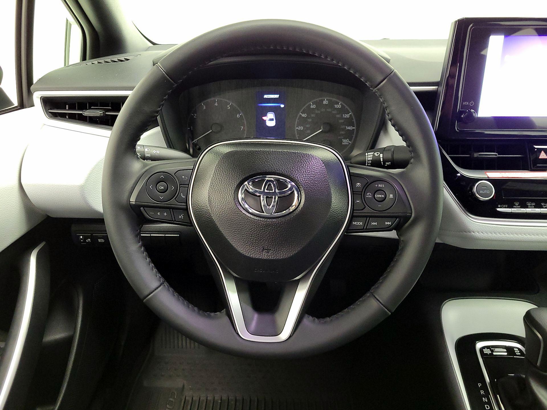 Thumbnail: 2025 Toyota Corolla - 10