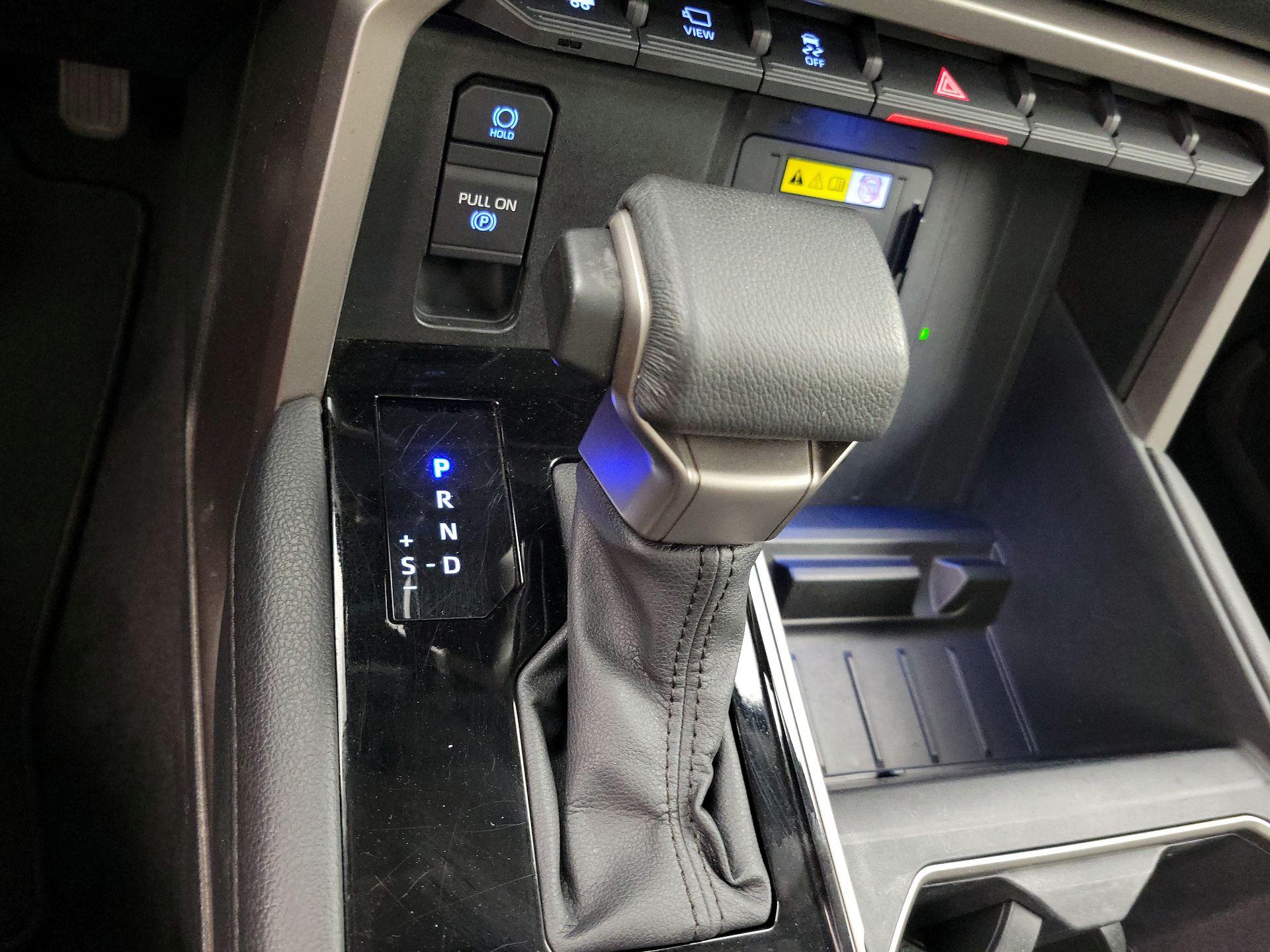 Thumbnail: 2023 Toyota Tundra - 17
