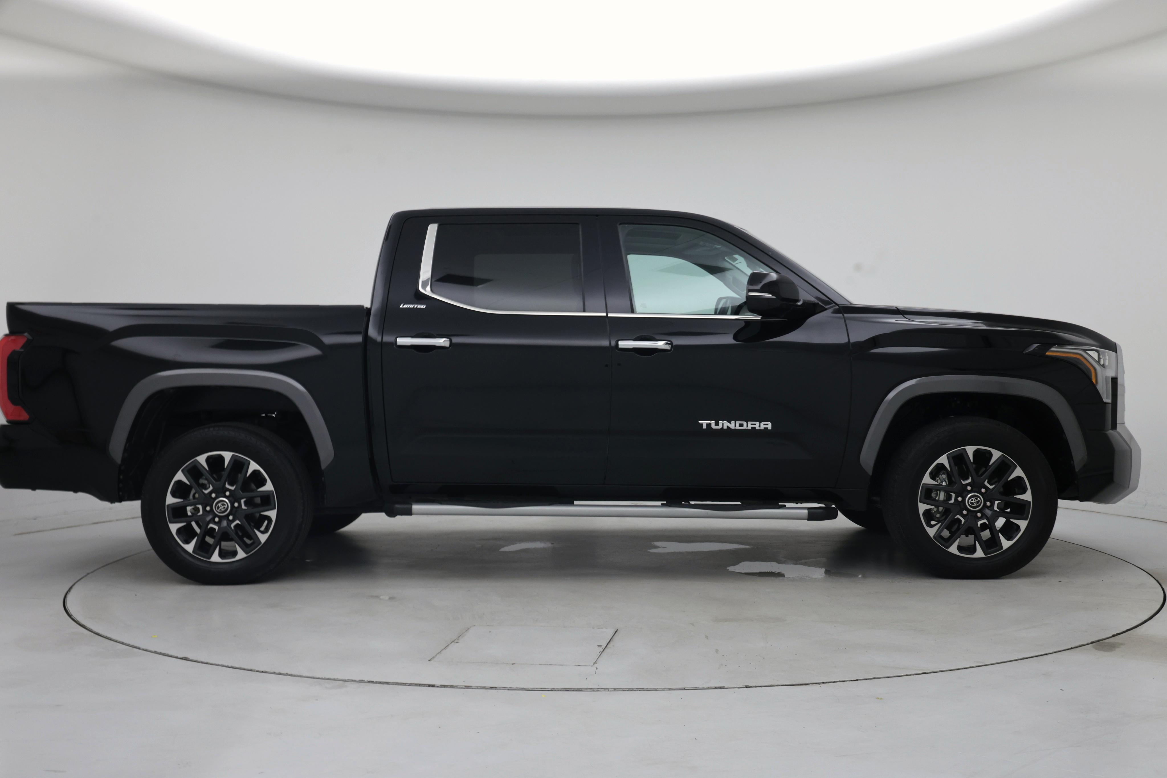 Thumbnail: 2023 Toyota Tundra - 7
