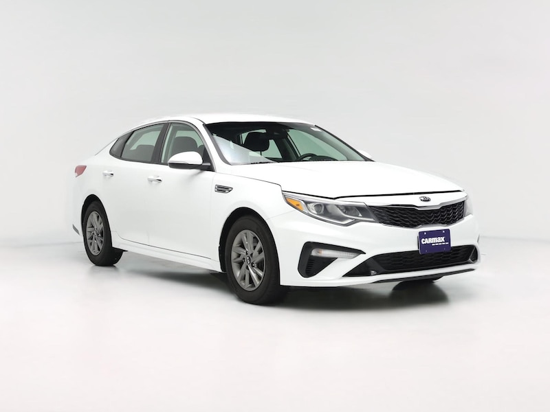 2020 Kia Optima LX -
                  Naperville, IL