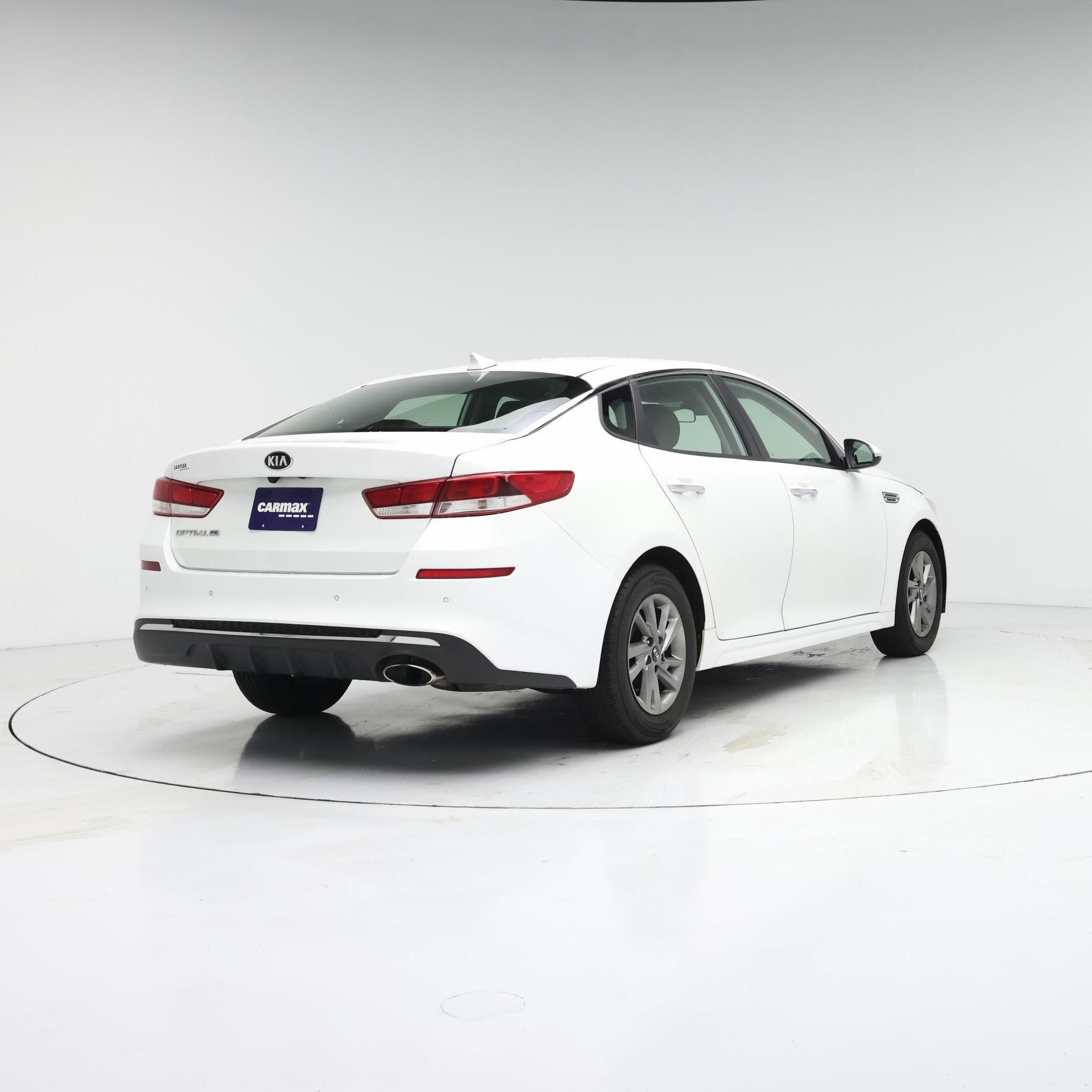 Thumbnail: 2020 Kia Optima - 8