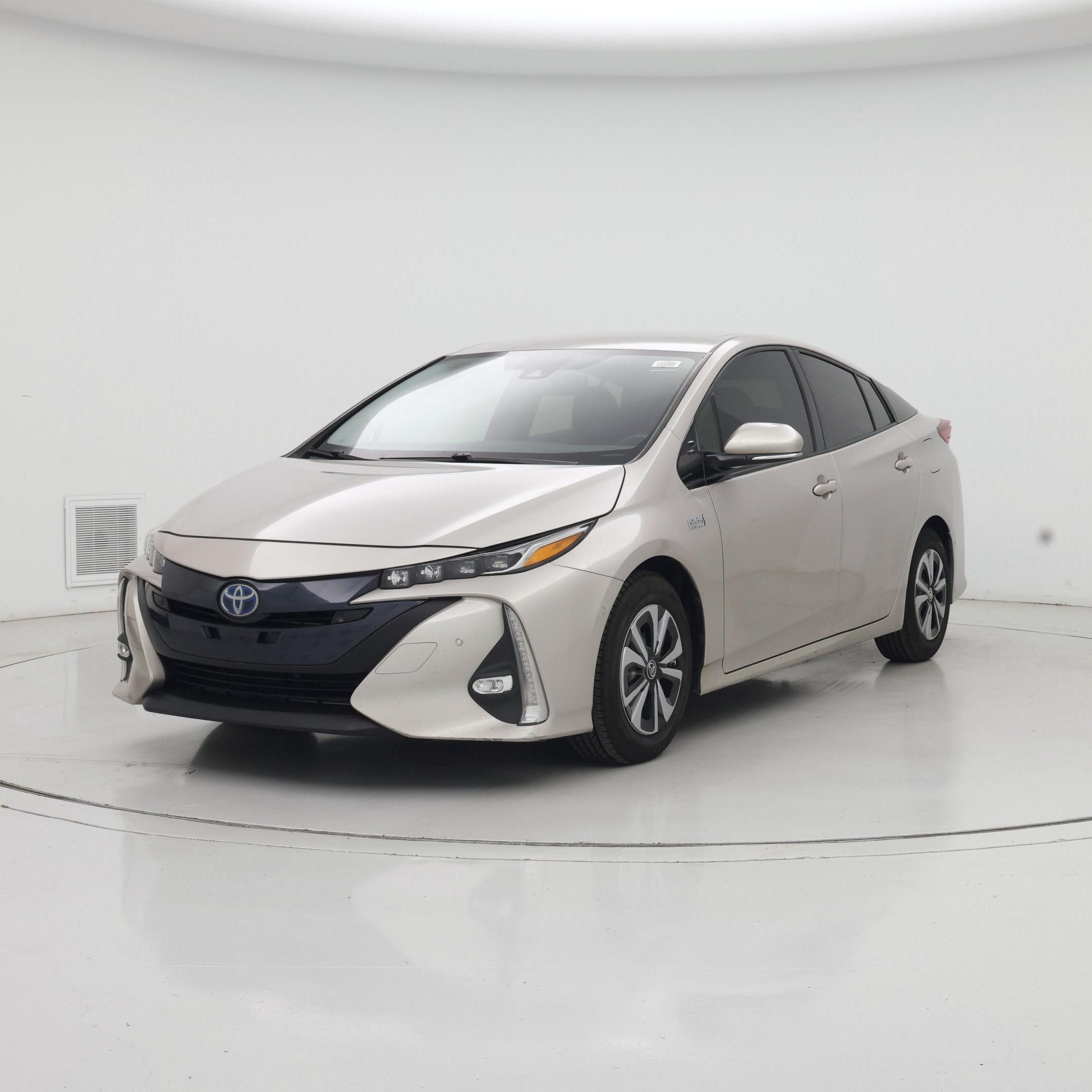 Thumbnail: 2019 Toyota Prius Prime - 4