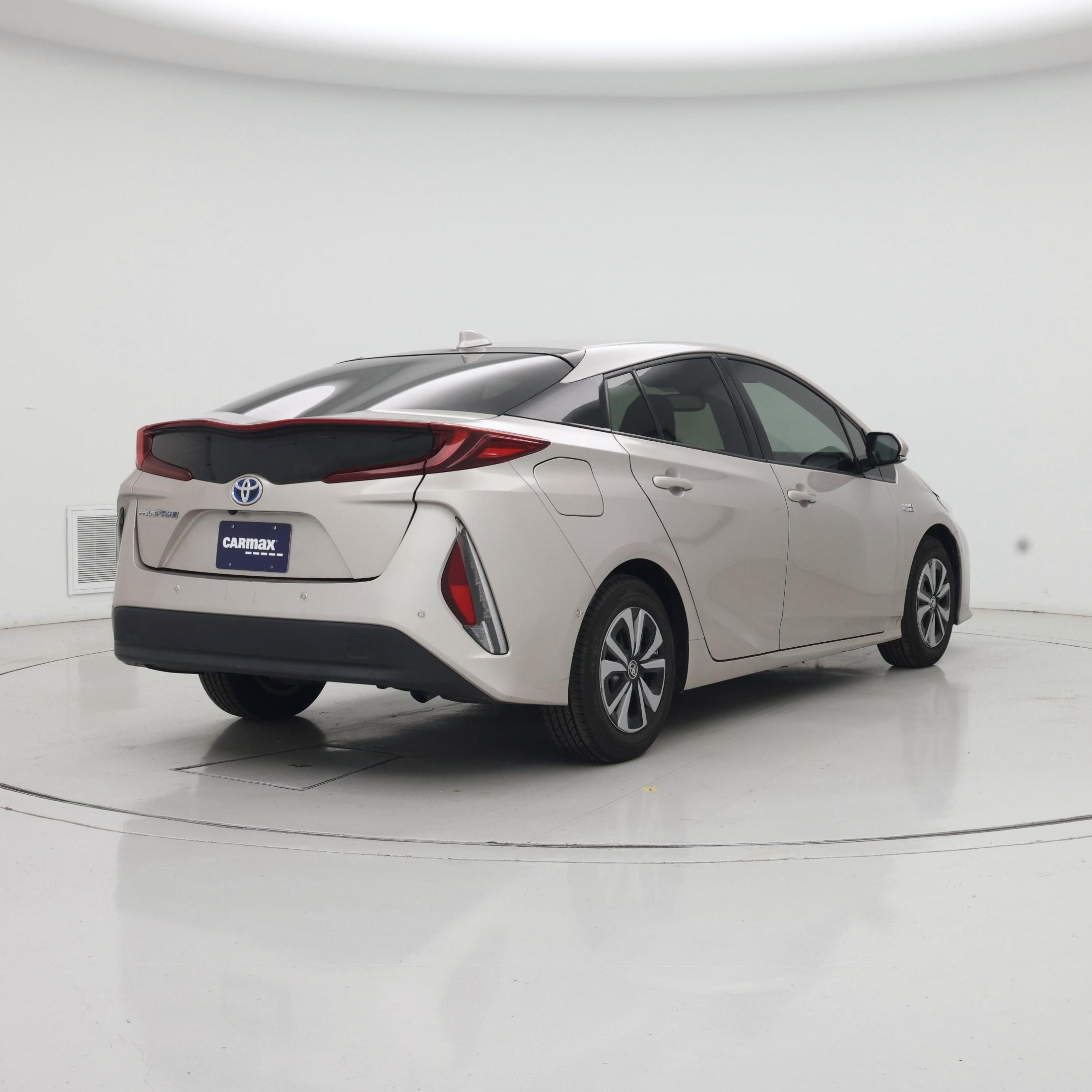 Thumbnail: 2019 Toyota Prius Prime - 8