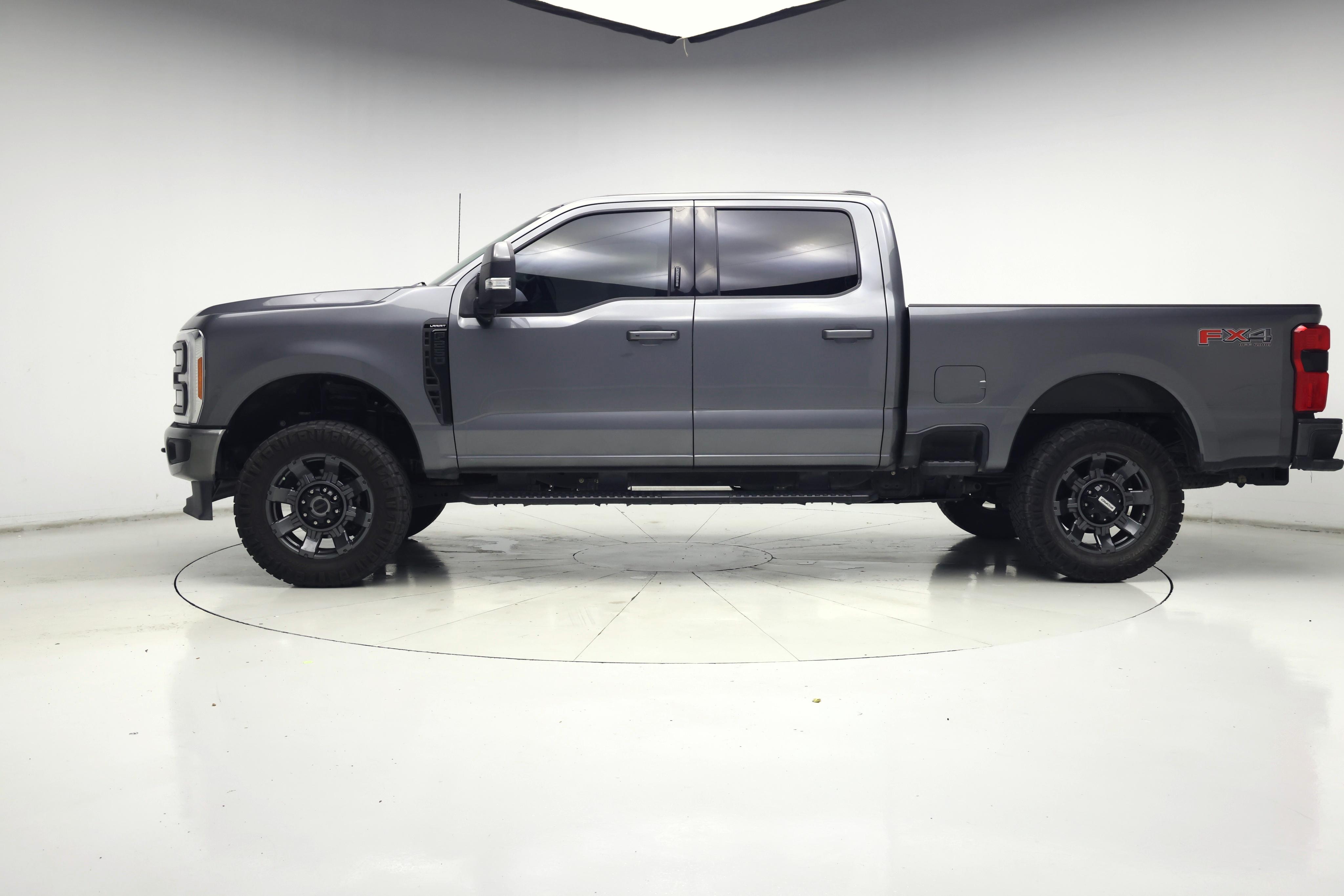 Thumbnail: 2023 Ford F-250 - 3