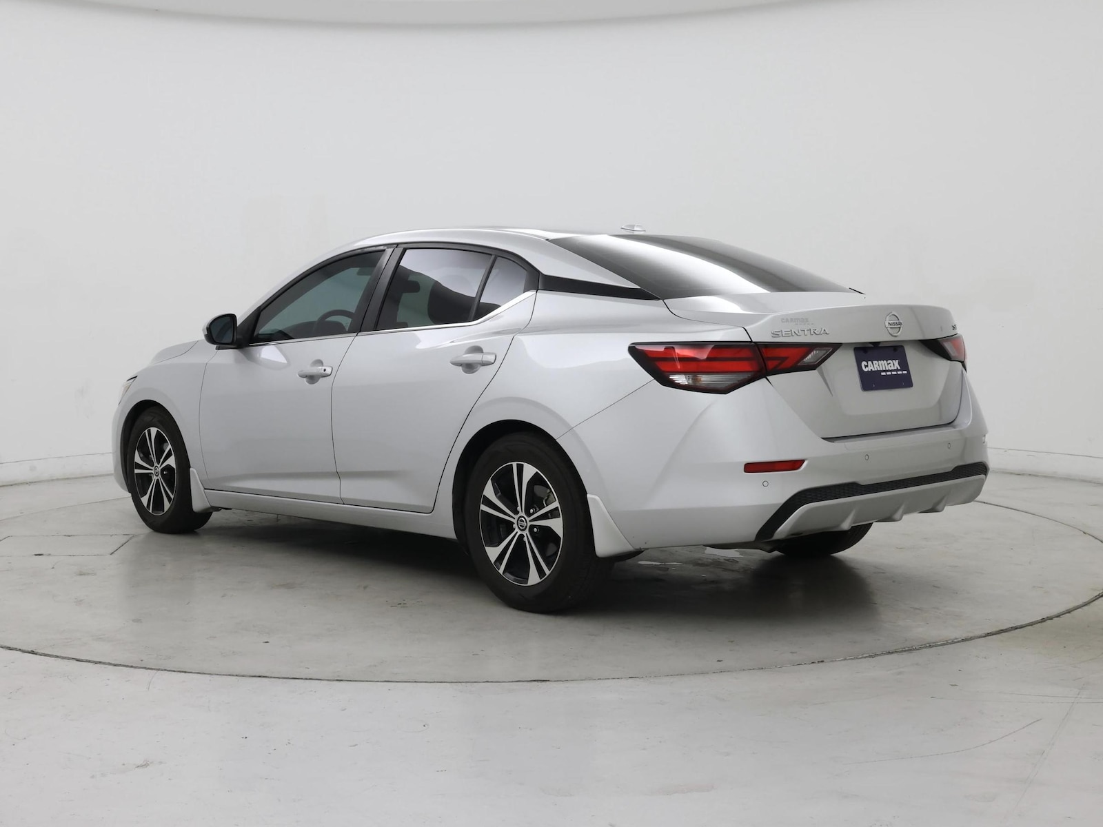 2022 Nissan Sentra SV - Photo 3