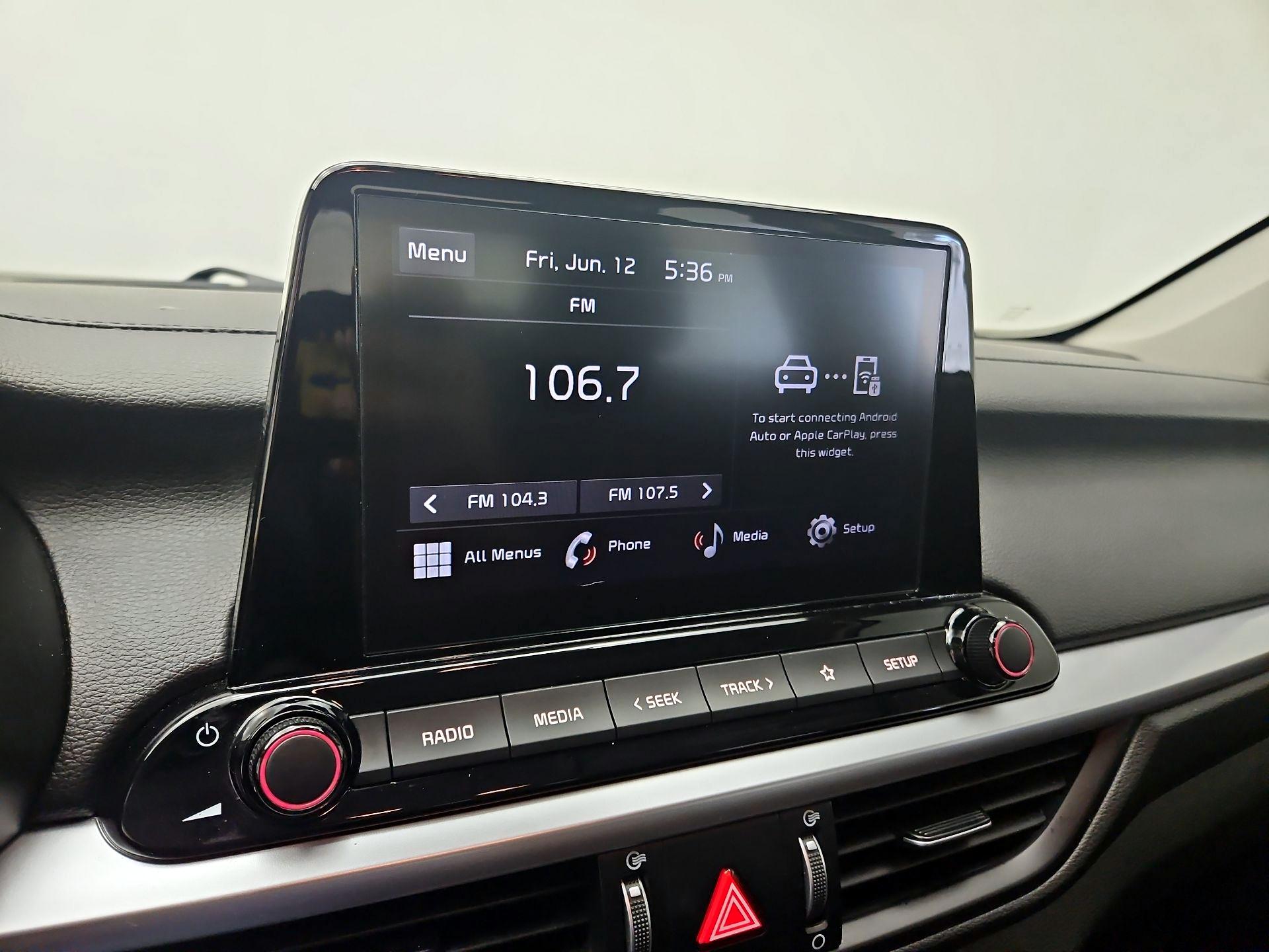 Thumbnail: 2023 Kia Forte - 15