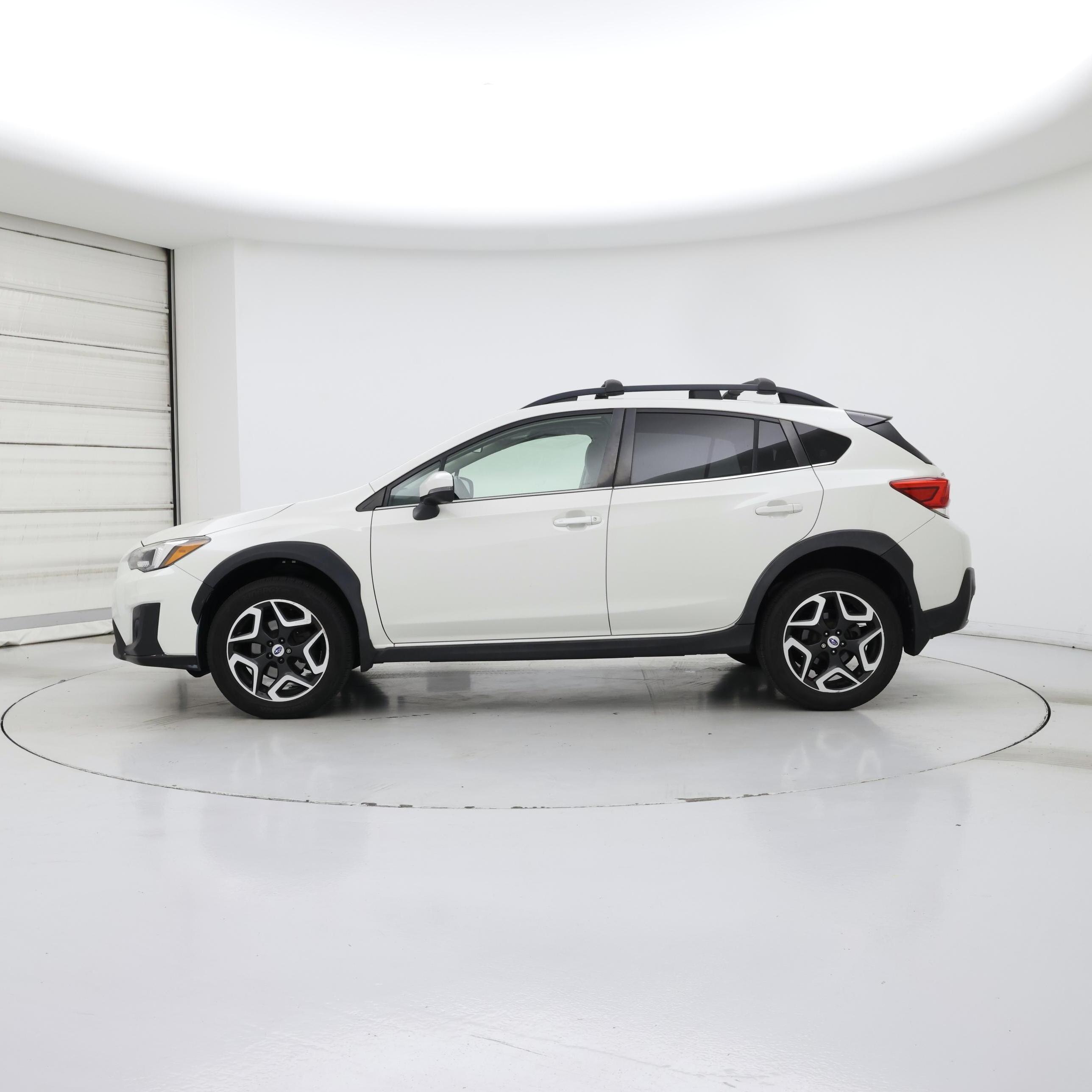 Thumbnail: 2018 Subaru Crosstrek - 3