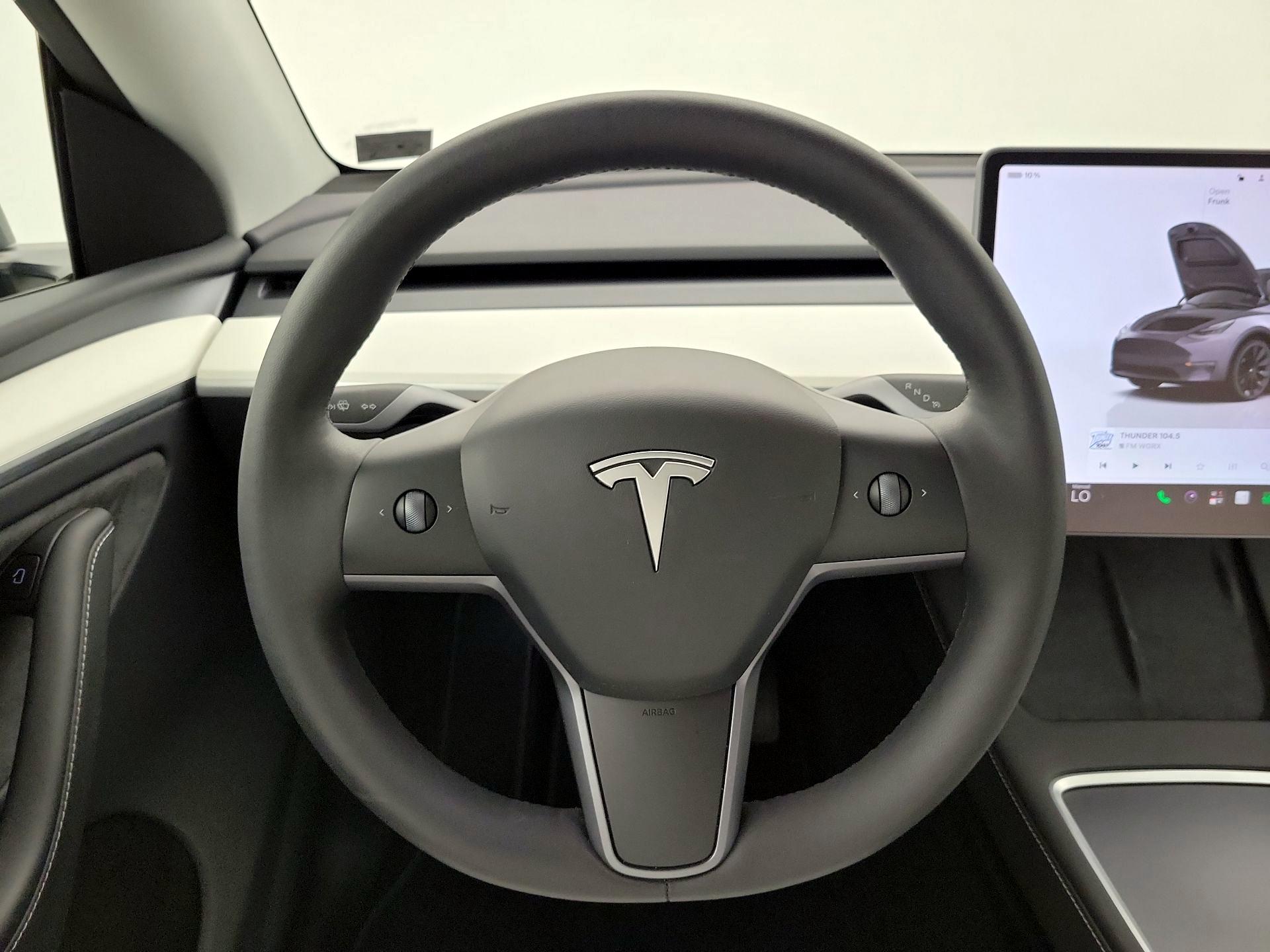 Thumbnail: 2023 Tesla Model Y - 10