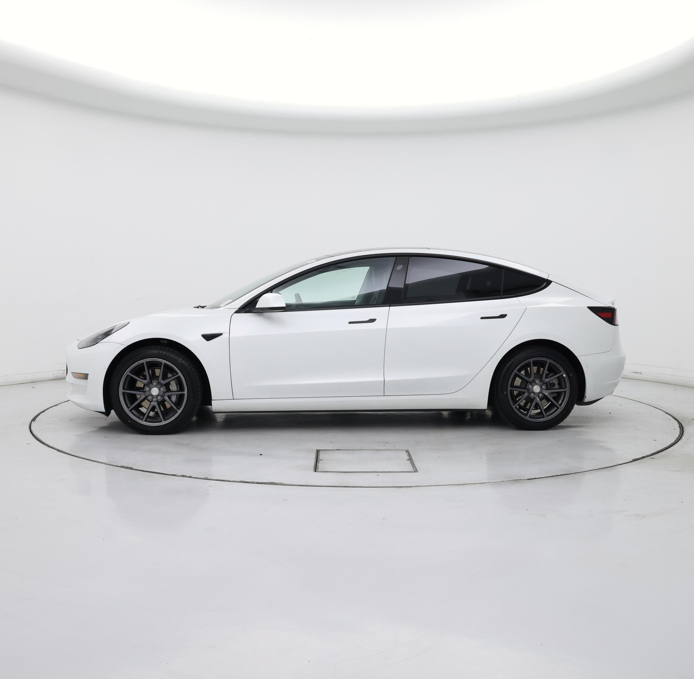 Thumbnail: 2022 Tesla Model 3 - 3