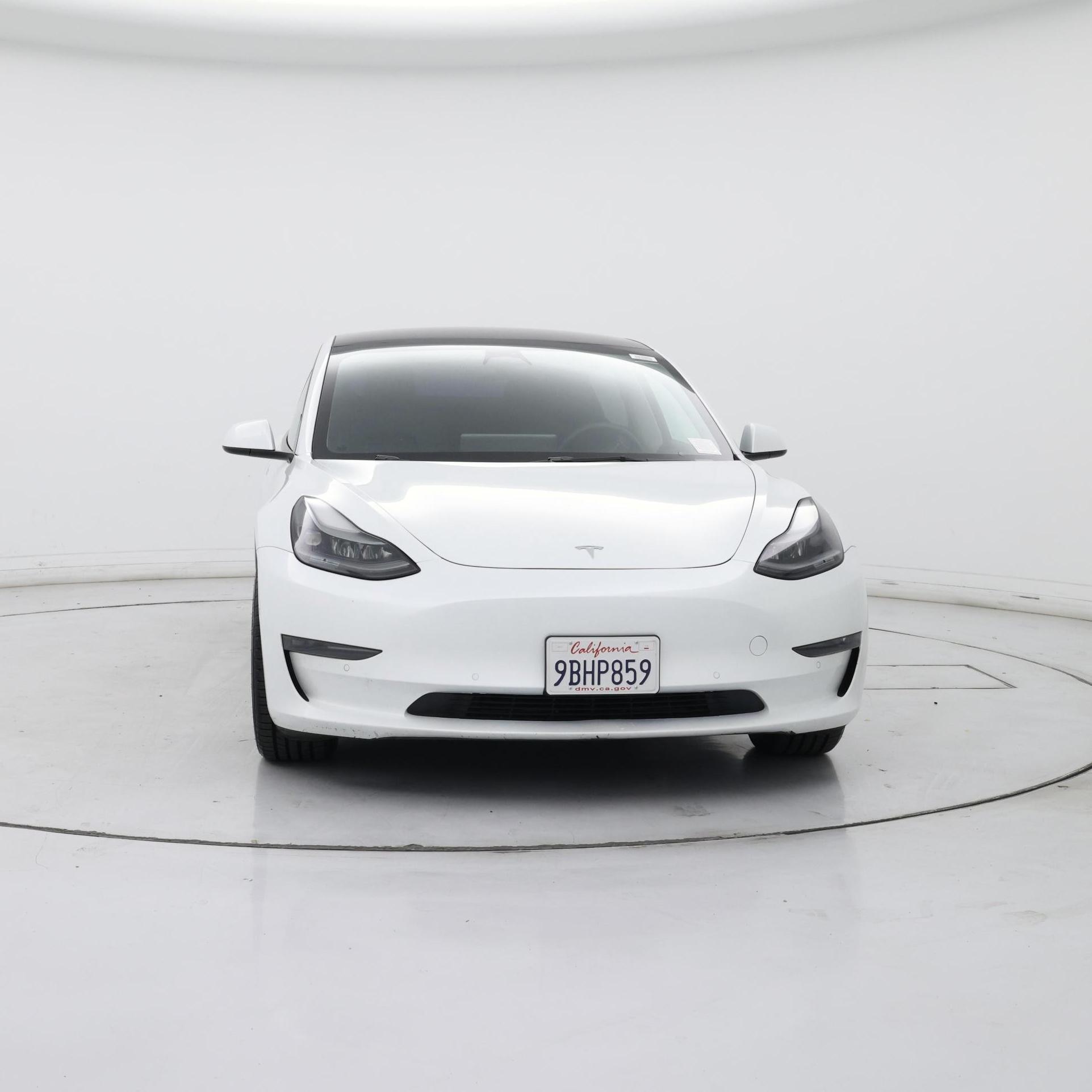 Thumbnail: 2022 Tesla Model 3 - 5