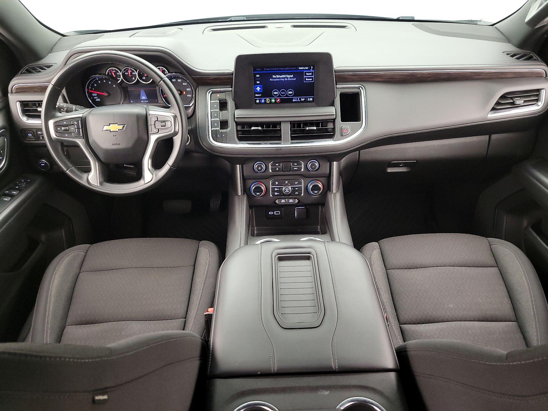 Thumbnail: 2023 Chevrolet Suburban - 9
