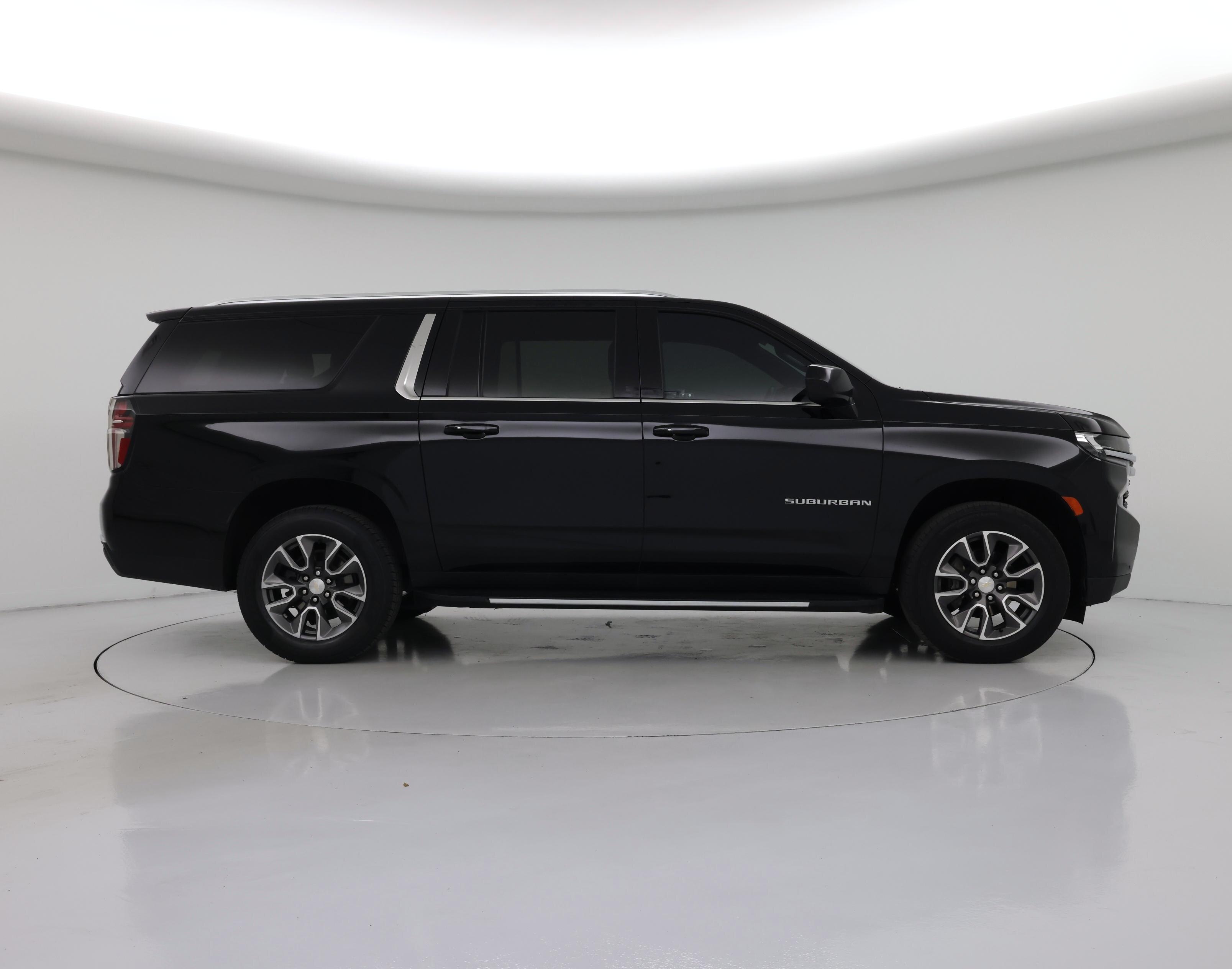 Thumbnail: 2023 Chevrolet Suburban - 7
