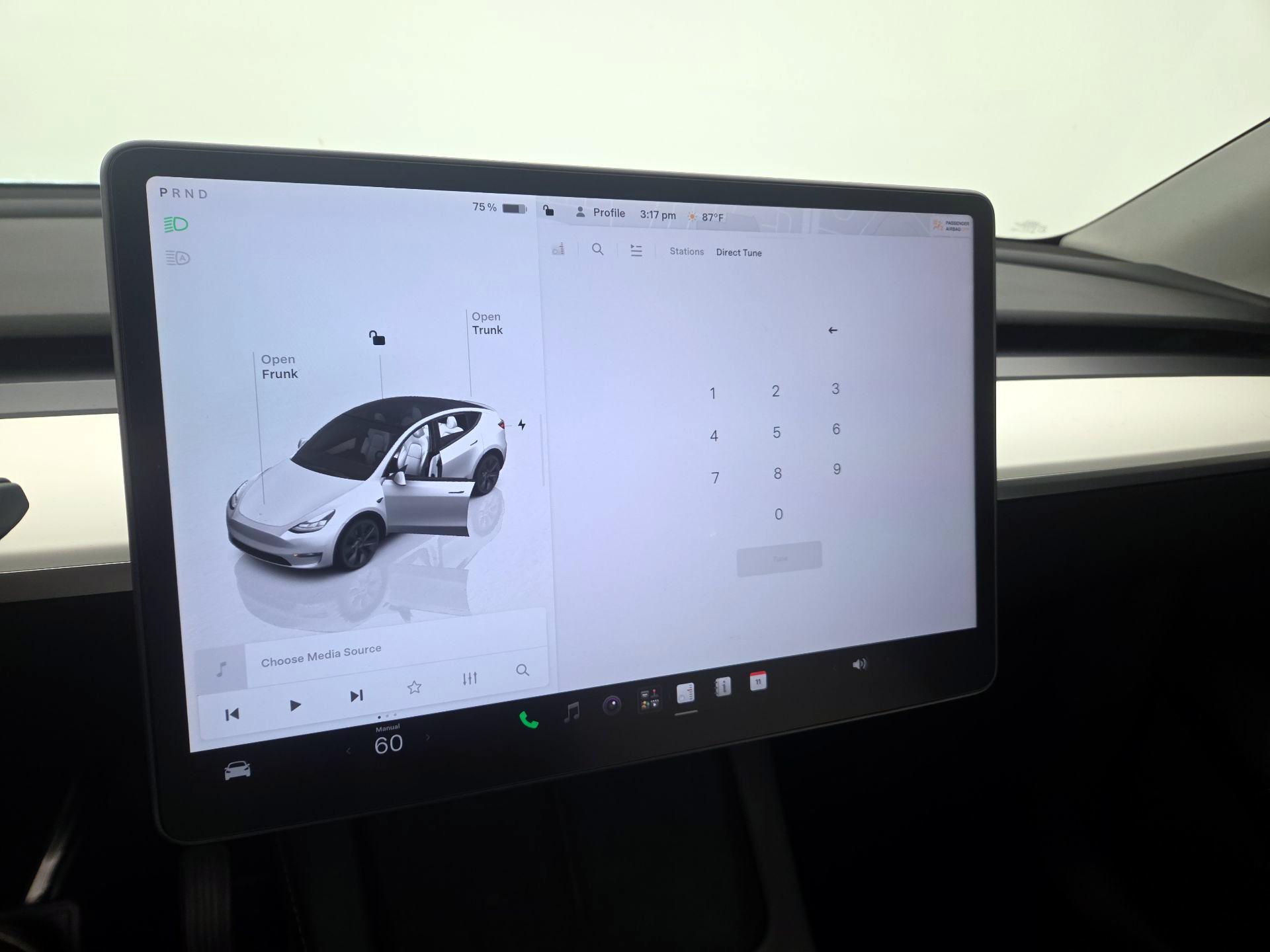 Thumbnail: 2024 Tesla Model Y - 15