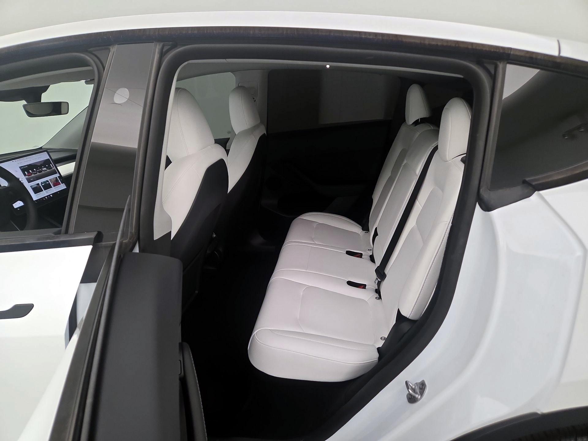 Thumbnail: 2024 Tesla Model Y - 20