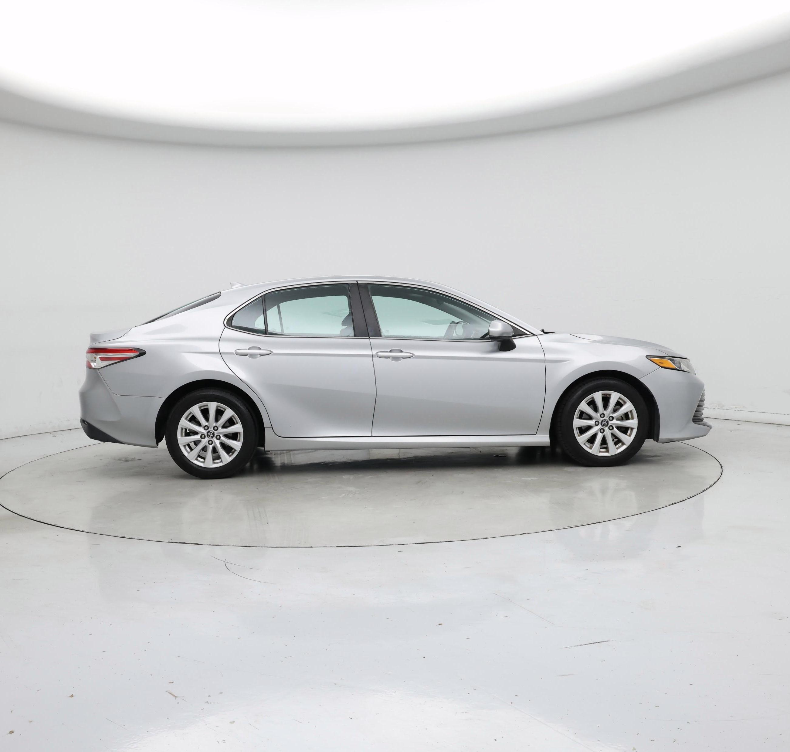 Thumbnail: 2019 Toyota Camry - 7