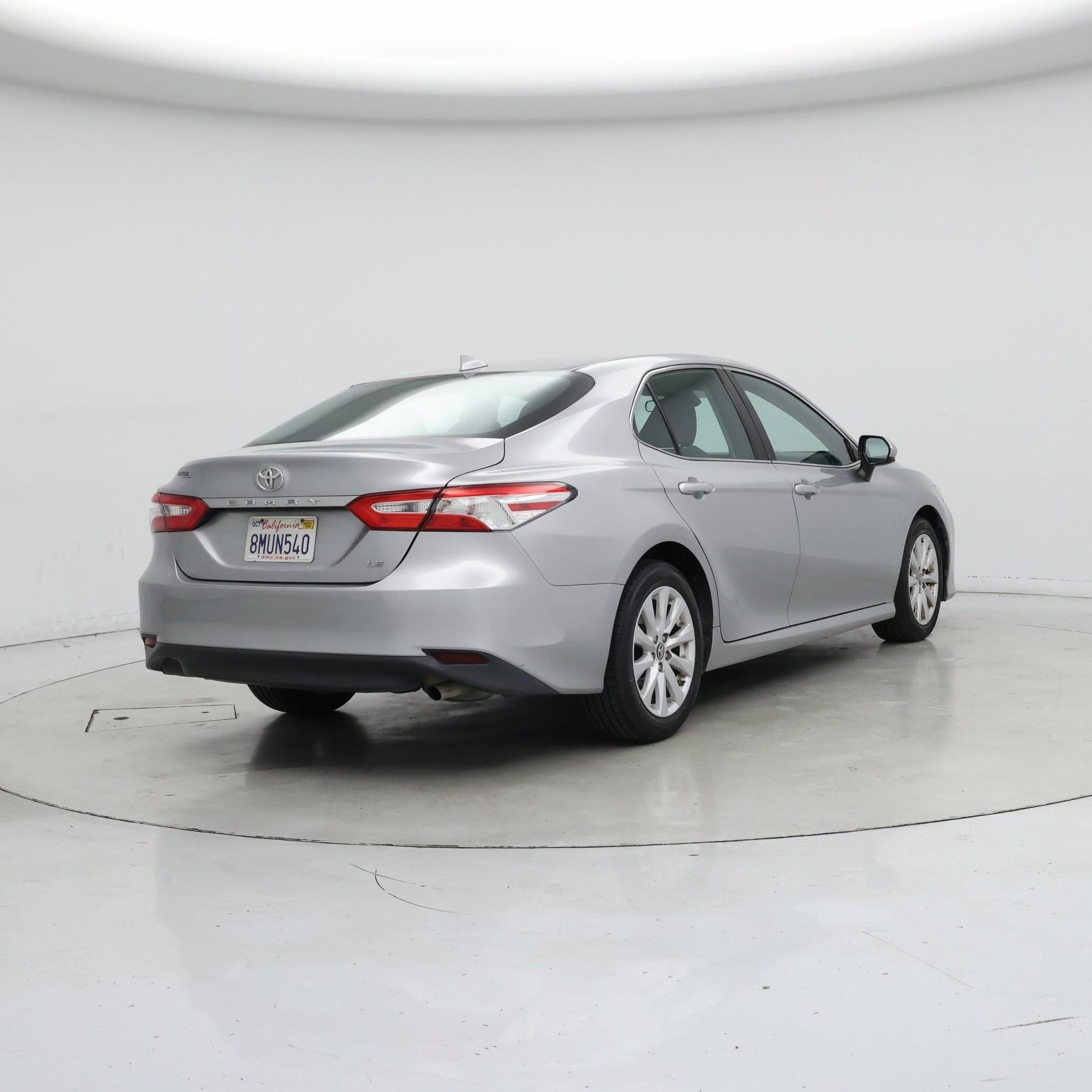 Thumbnail: 2019 Toyota Camry - 8