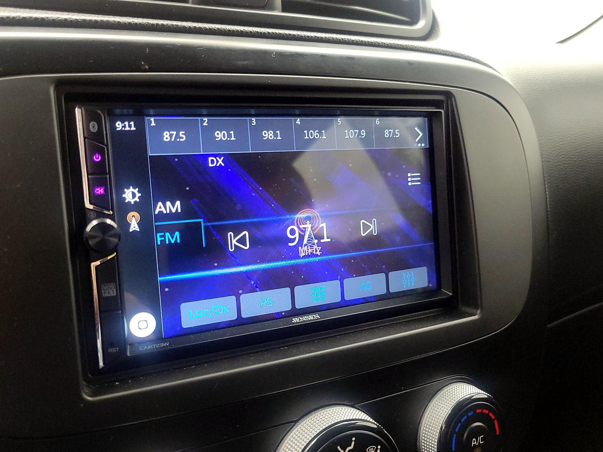 Thumbnail: 2017 Kia Soul - 14
