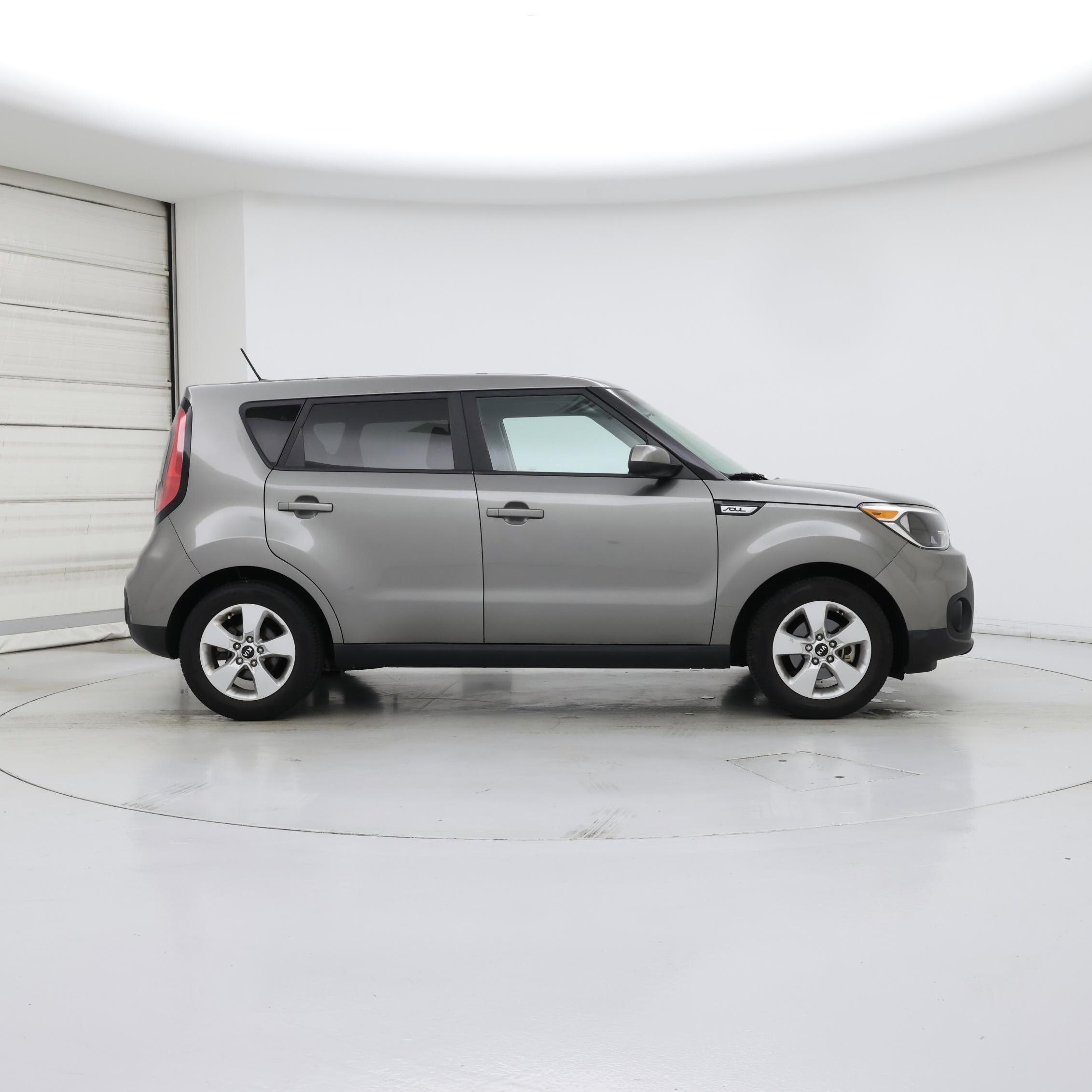Thumbnail: 2017 Kia Soul - 7