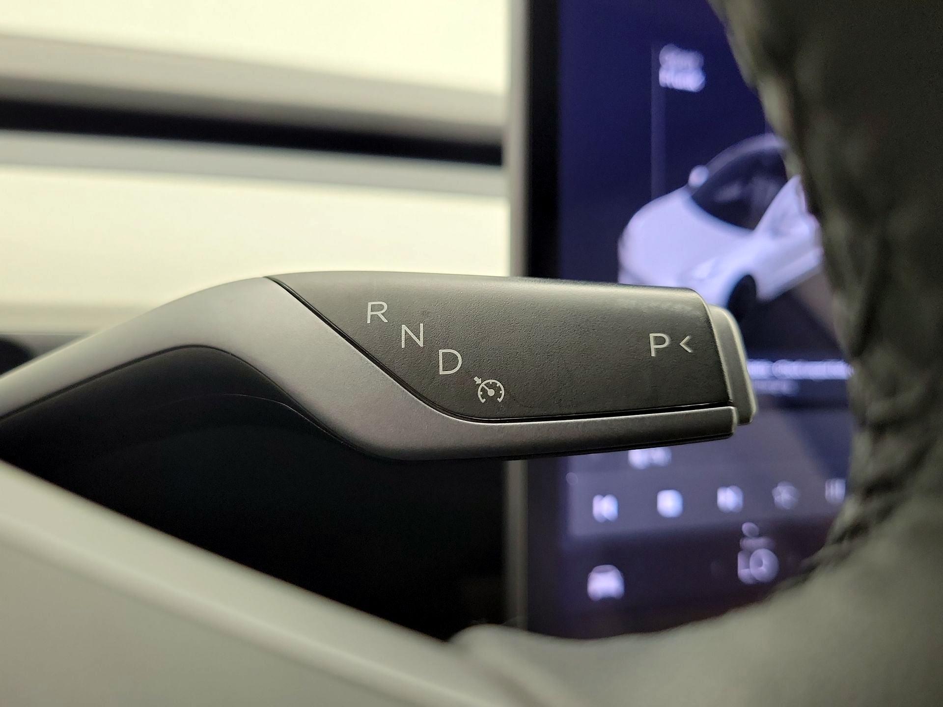 Thumbnail: 2021 Tesla Model 3 - 17
