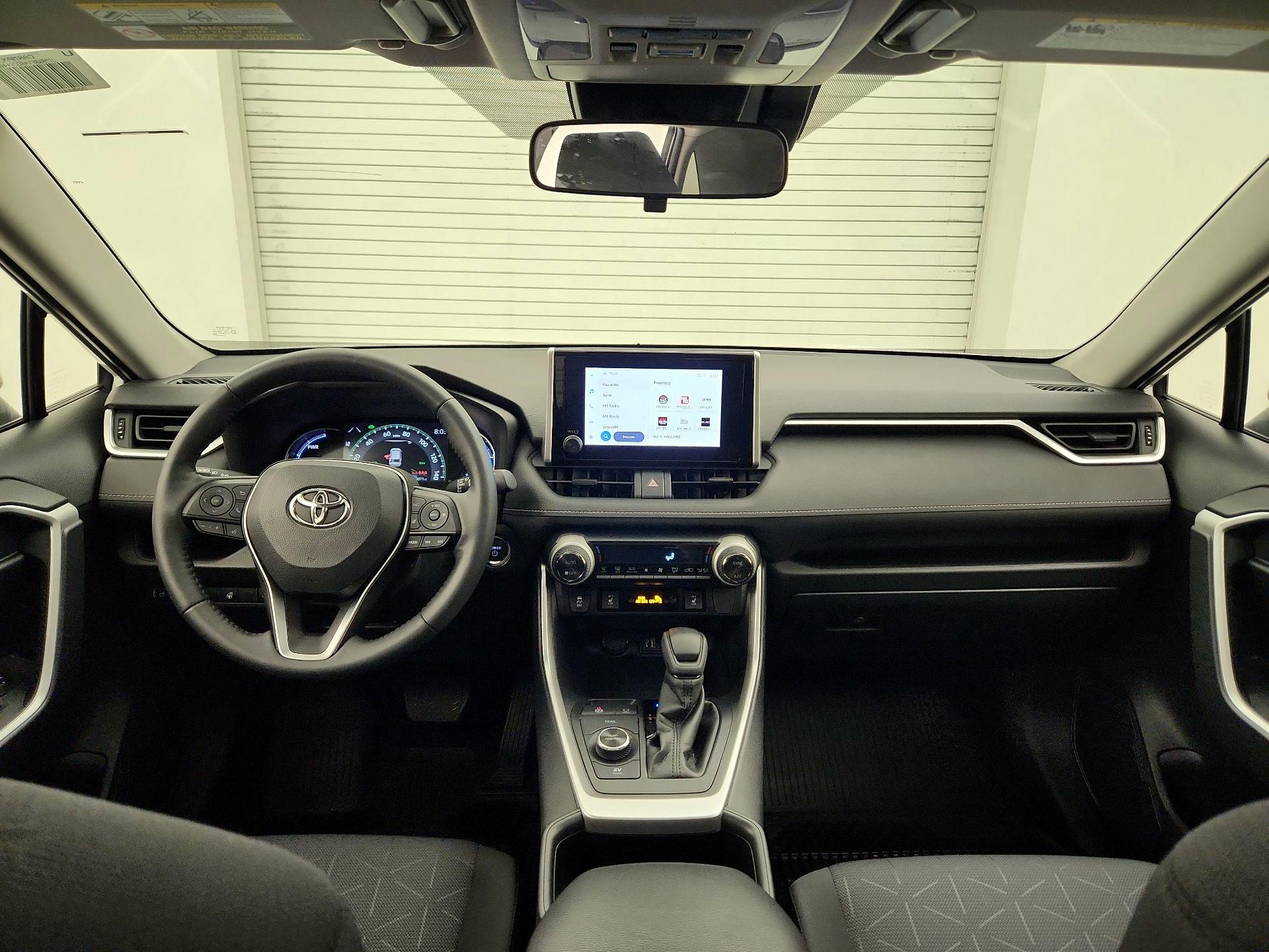 Thumbnail: 2024 Toyota RAV4 - 9