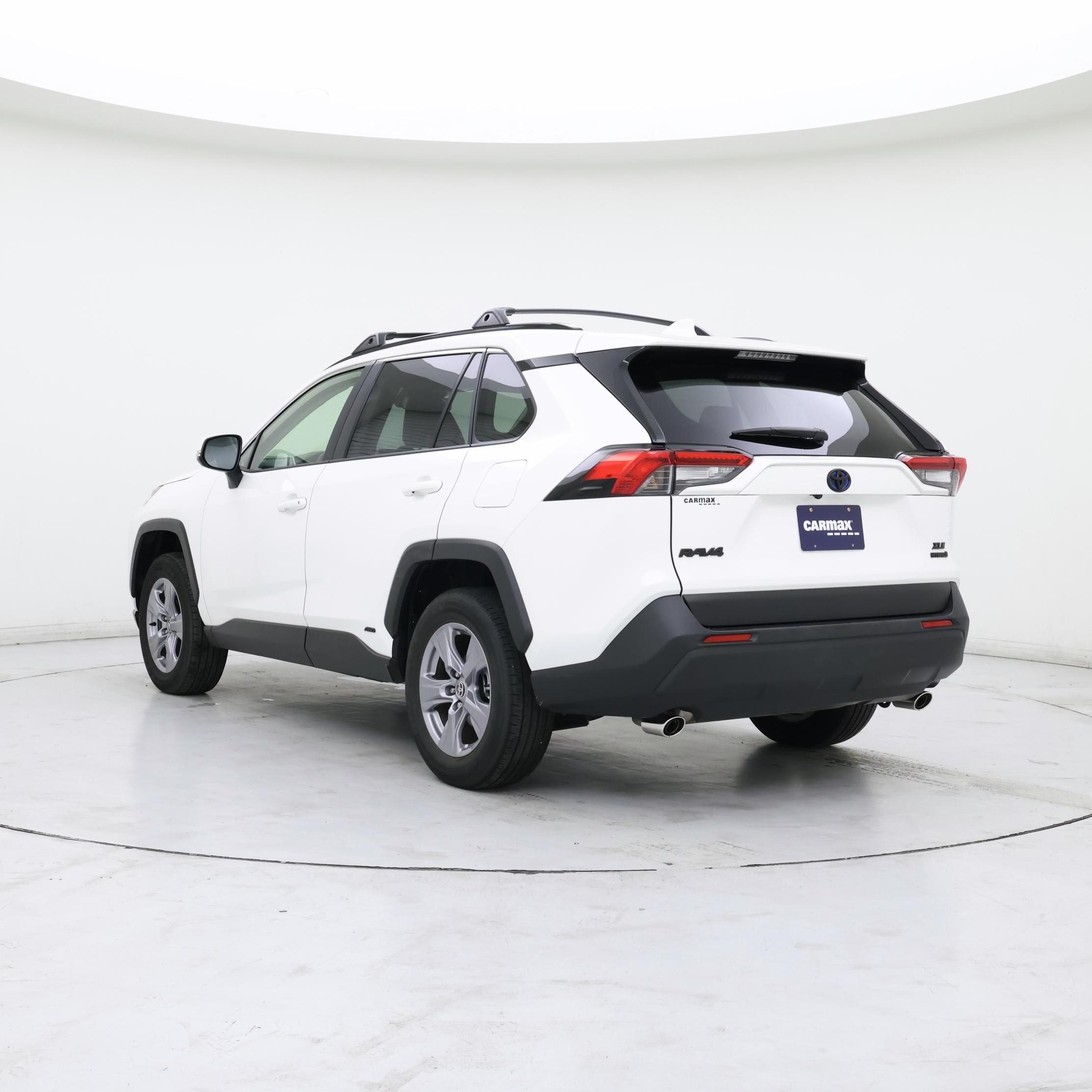 Thumbnail: 2024 Toyota RAV4 - 2