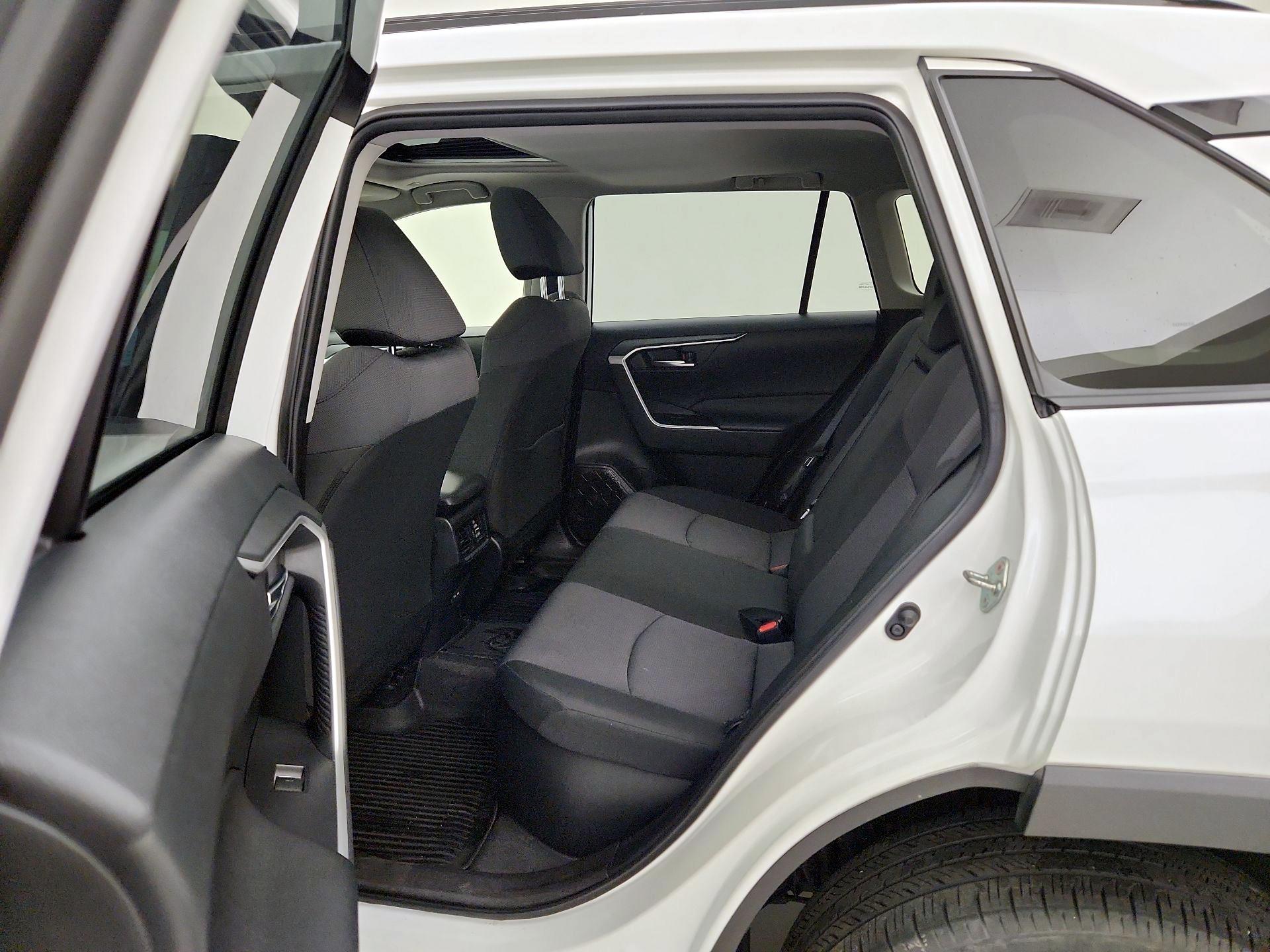 Thumbnail: 2024 Toyota RAV4 - 20