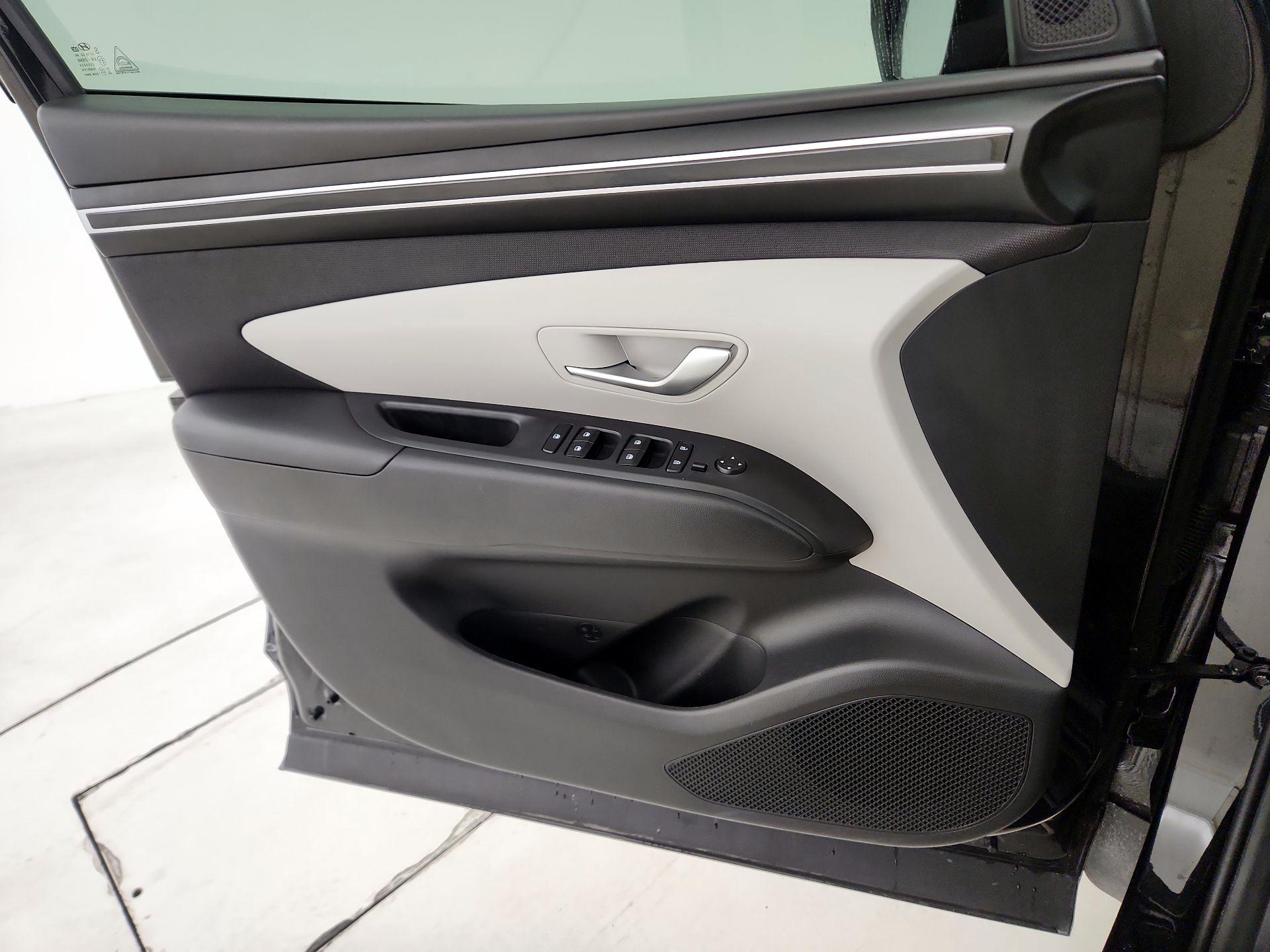 Thumbnail: 2024 Hyundai Tucson - 12