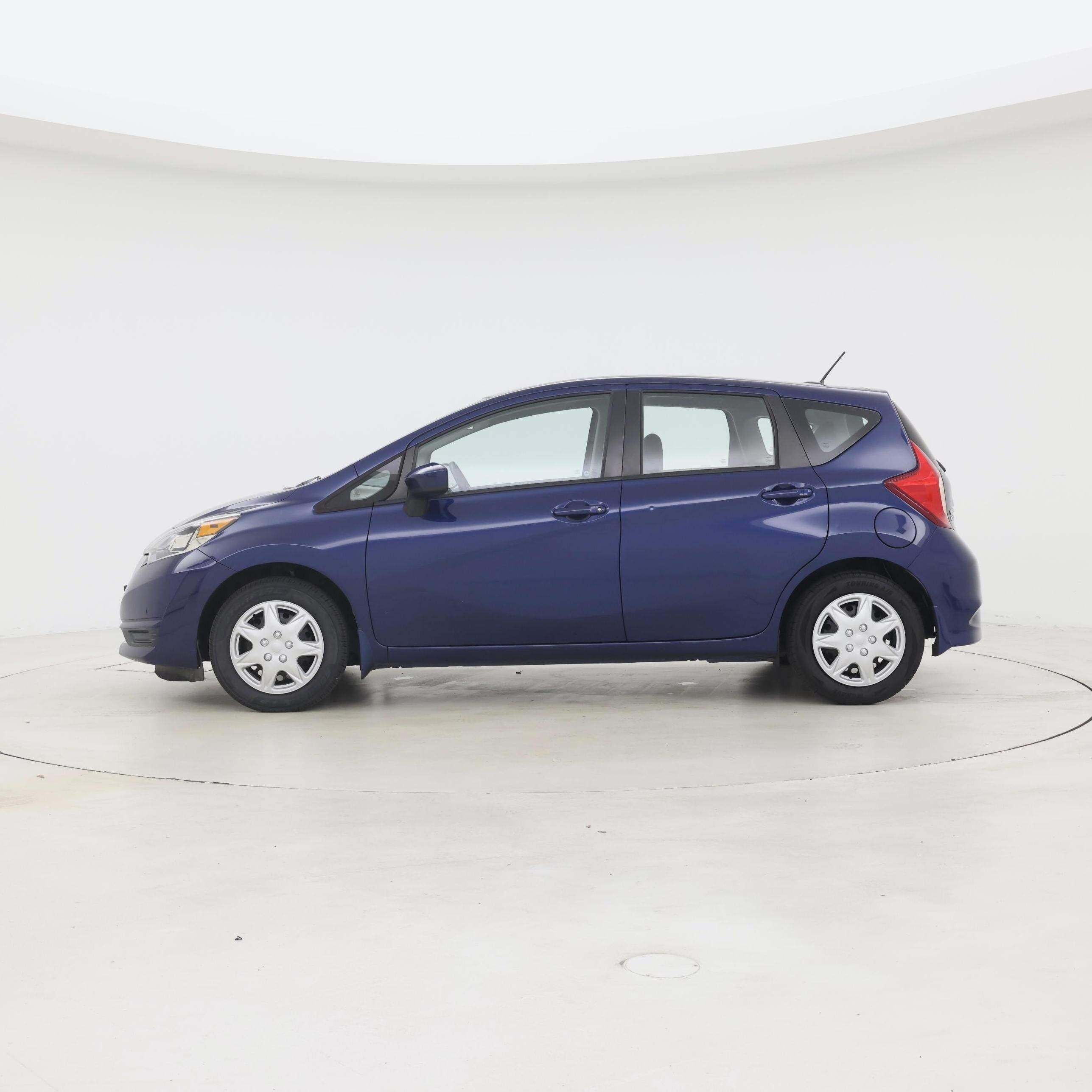 Thumbnail: 2018 Nissan Versa Note - 3