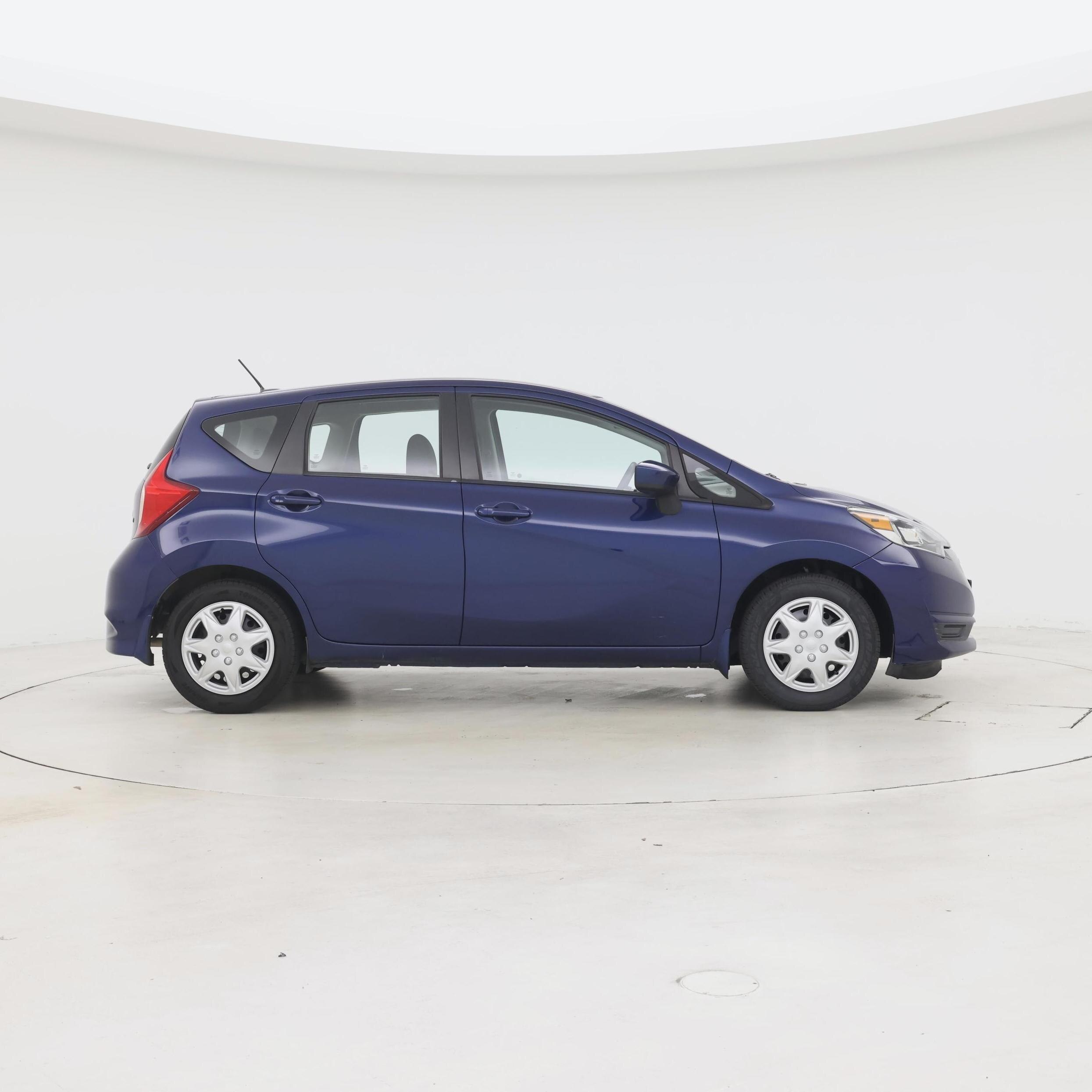 Thumbnail: 2018 Nissan Versa Note - 7
