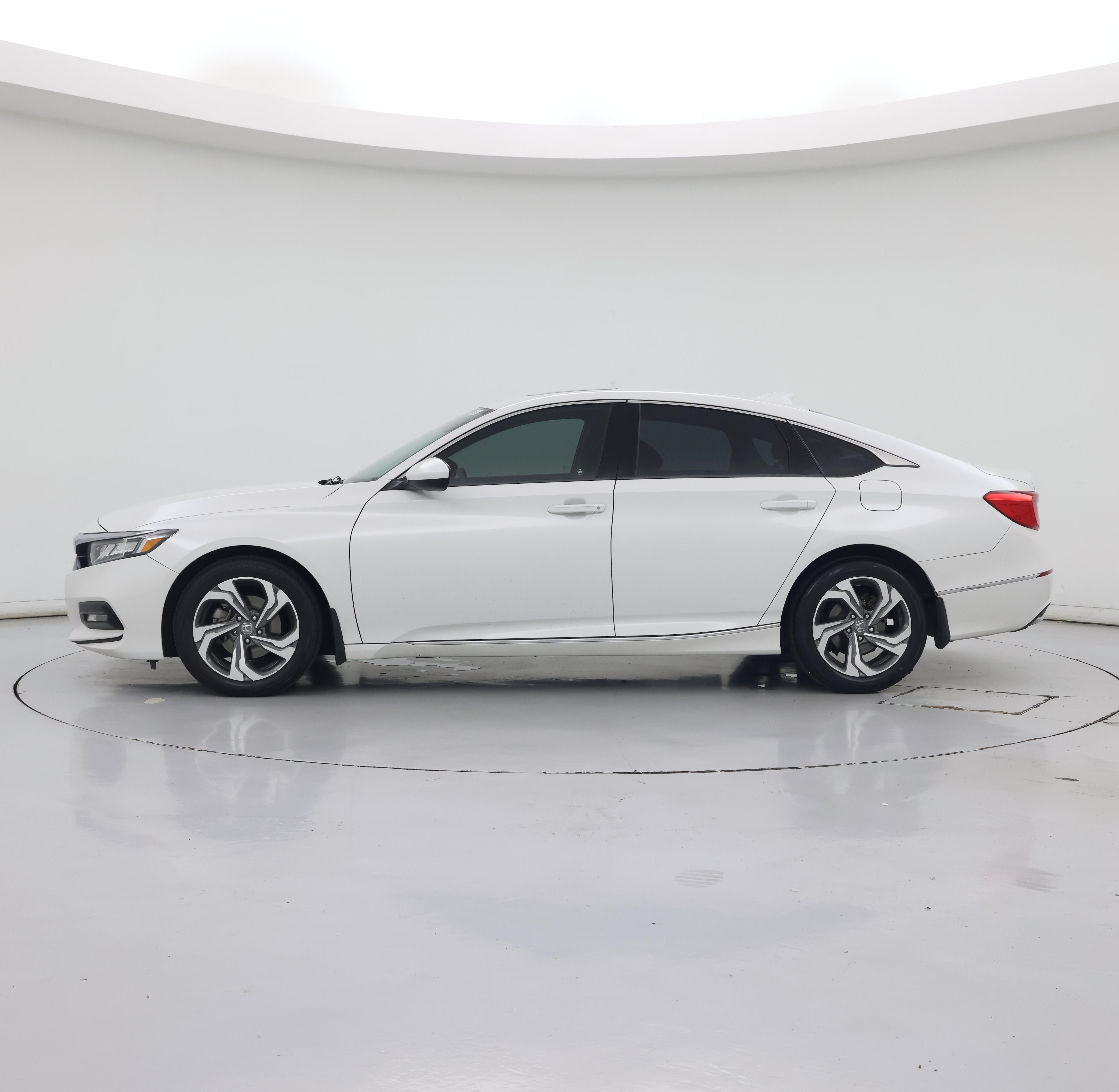Thumbnail: 2018 Honda Accord - 3